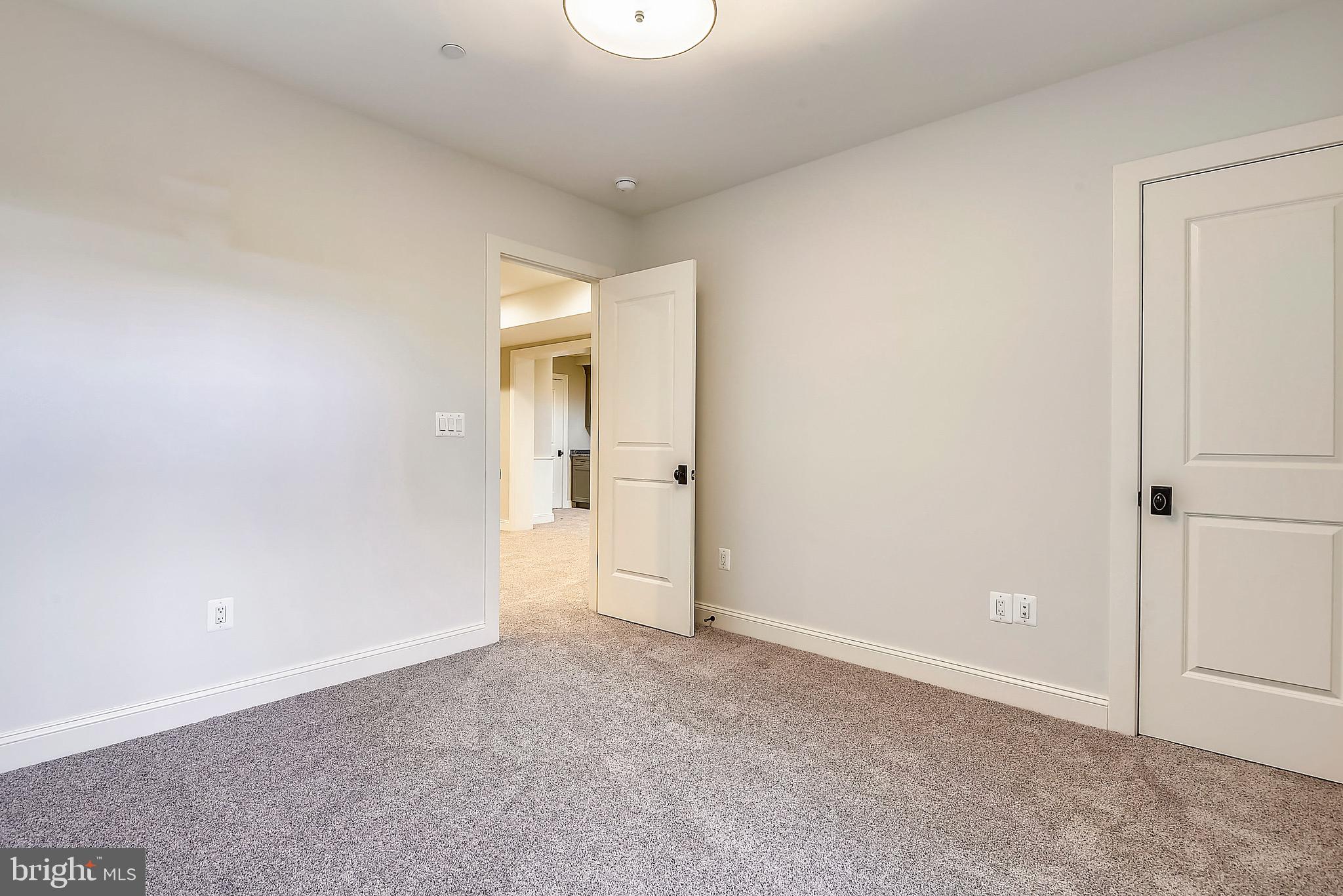 WOODHAVEN - Residential