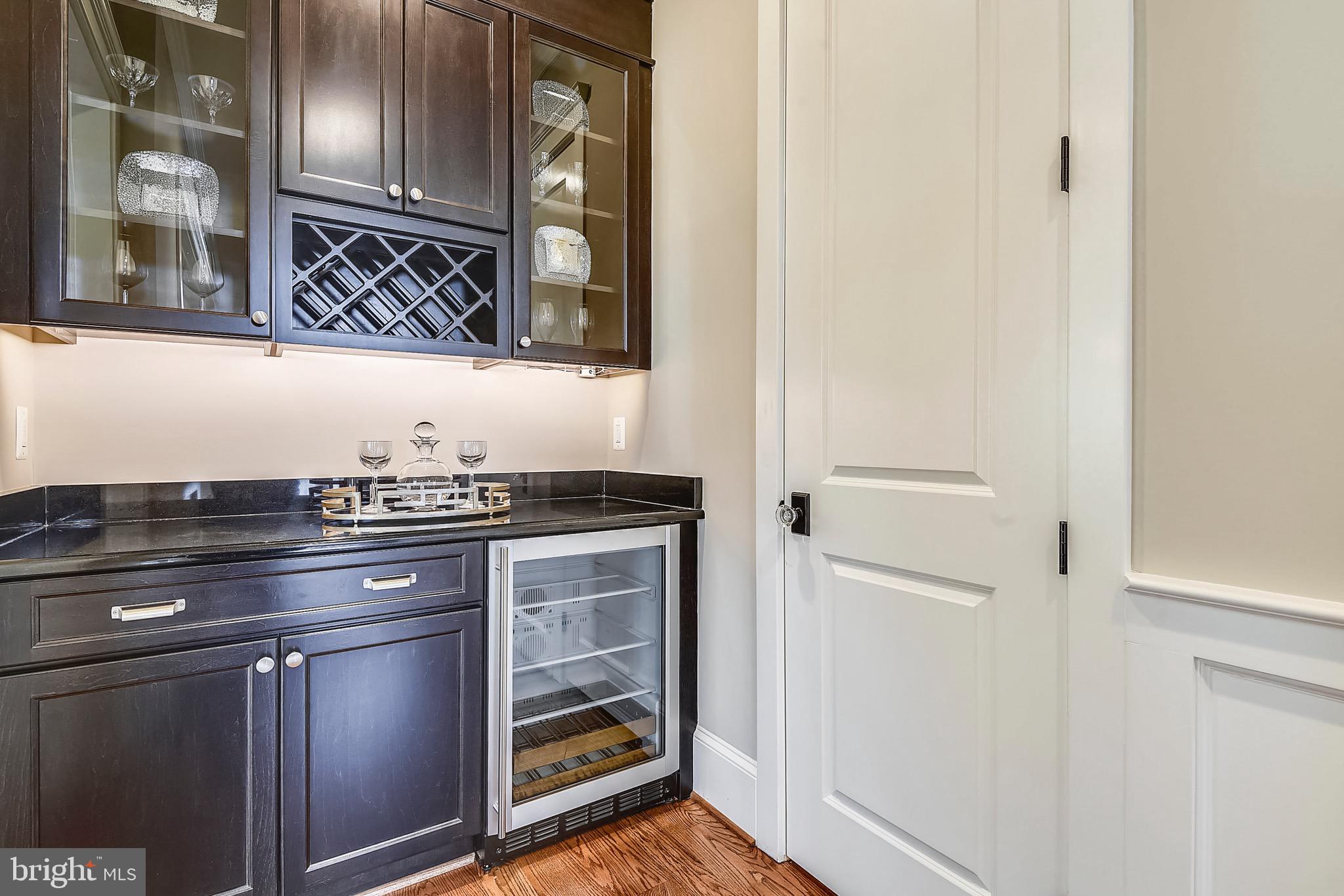 WOODHAVEN - Residential