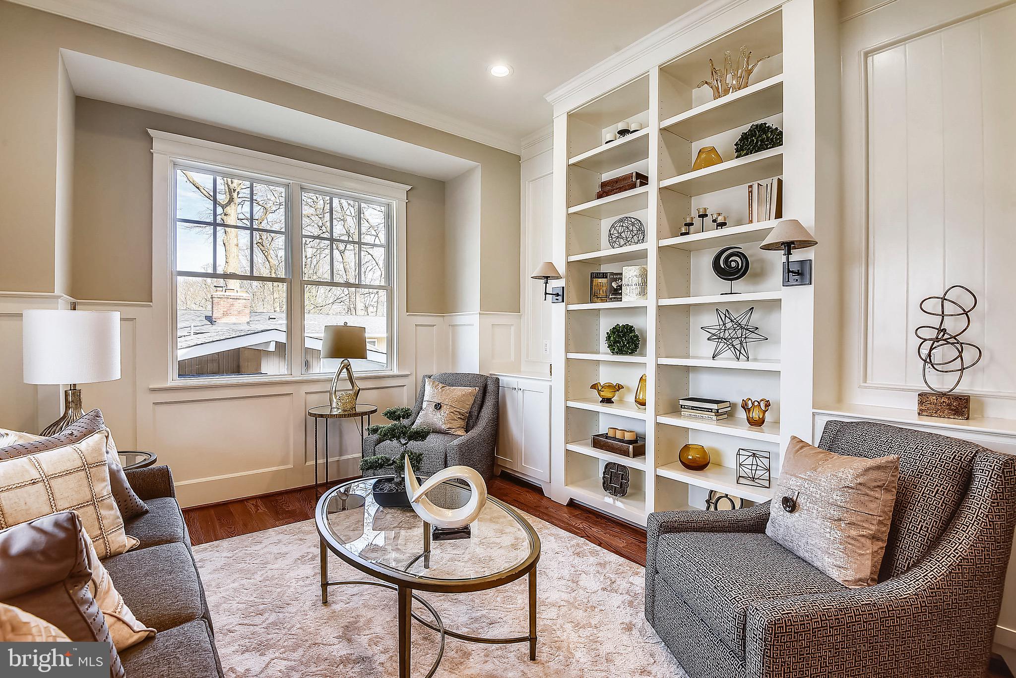 WOODHAVEN - Residential