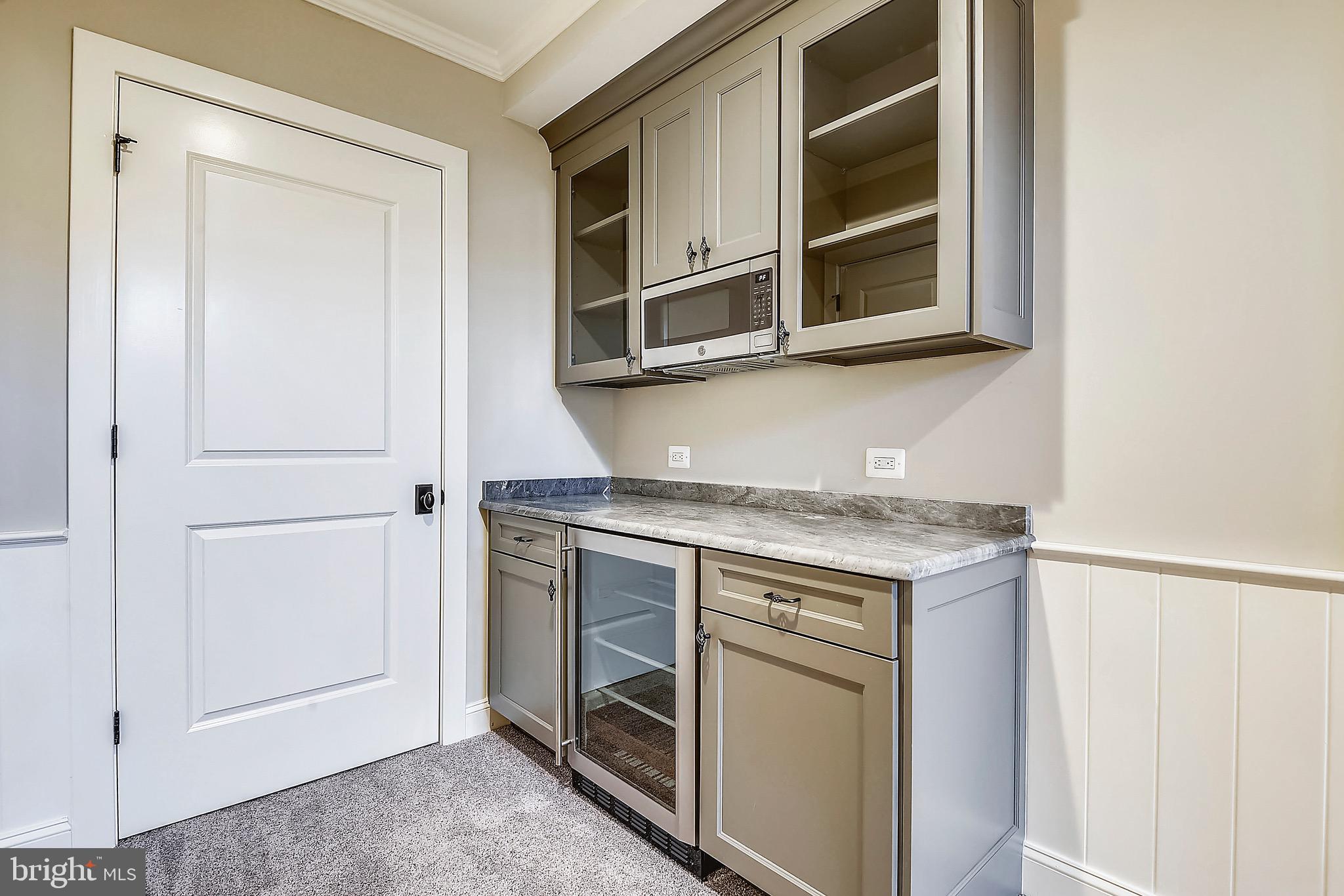 WOODHAVEN - Residential