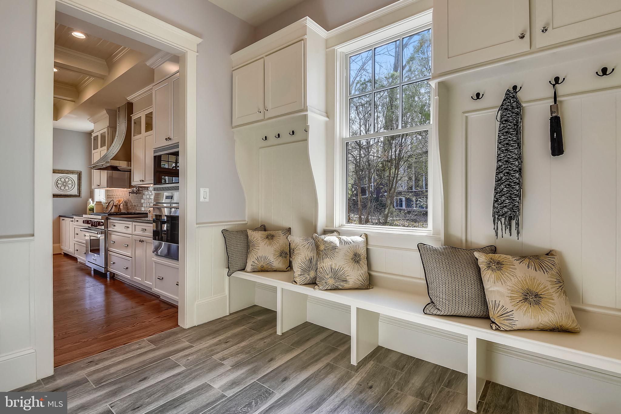WOODHAVEN - Residential