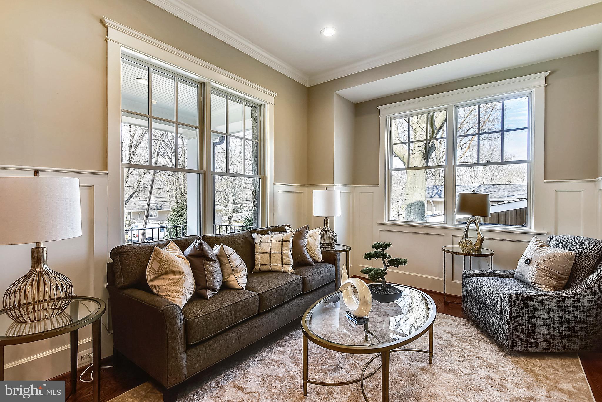 WOODHAVEN - Residential