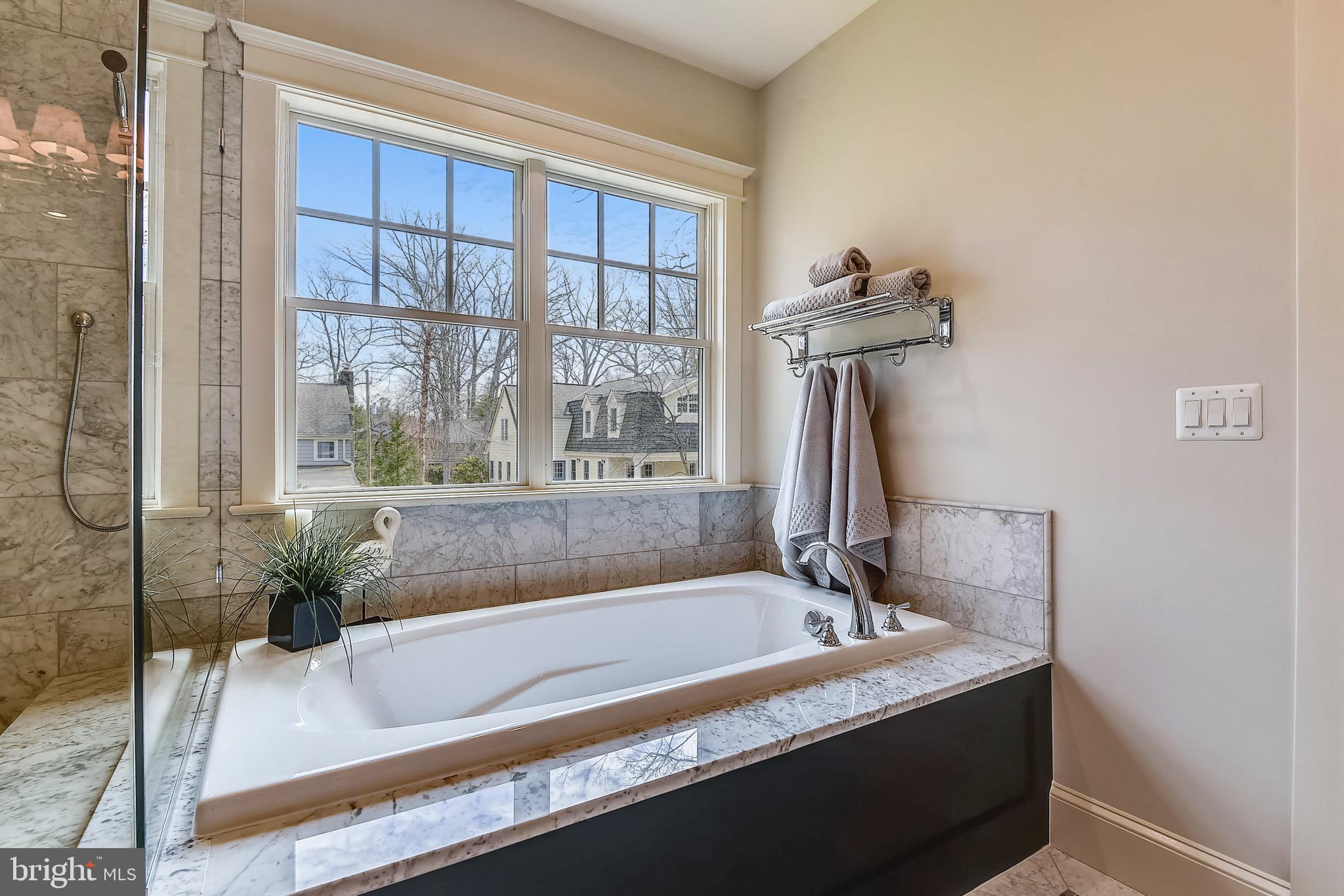 WOODHAVEN - Residential