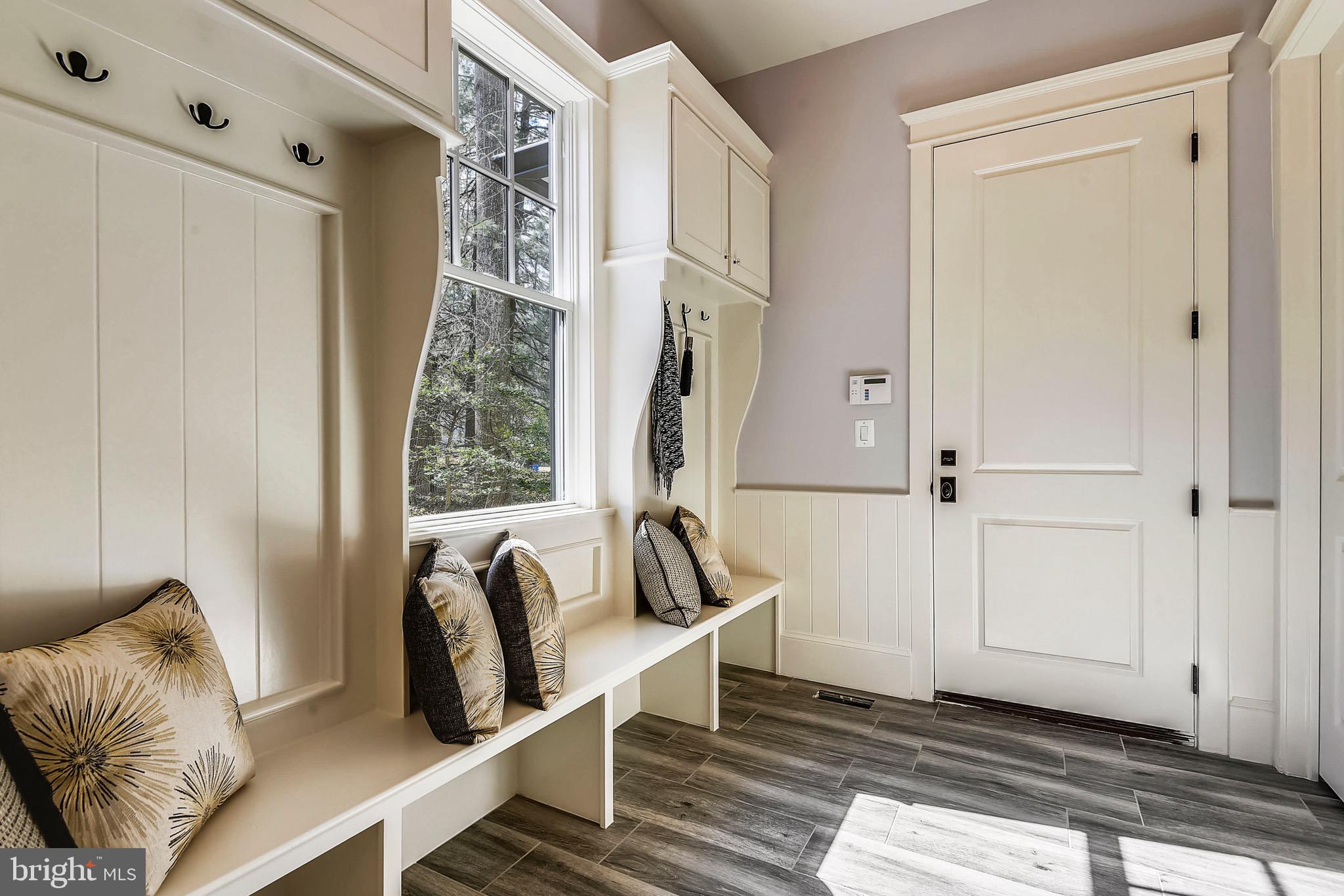WOODHAVEN - Residential