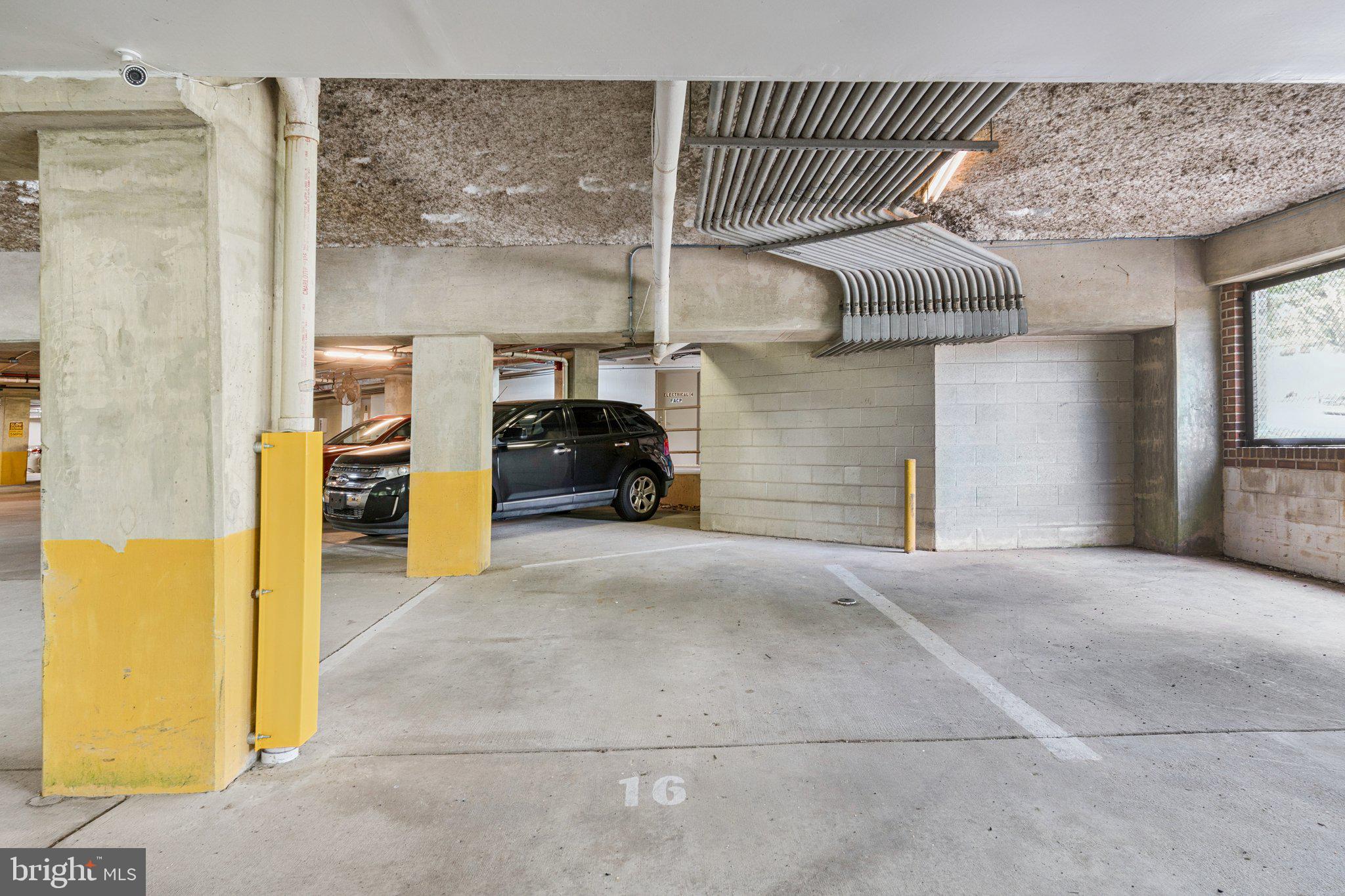 THOREAU PLACE CONDOS - Residential