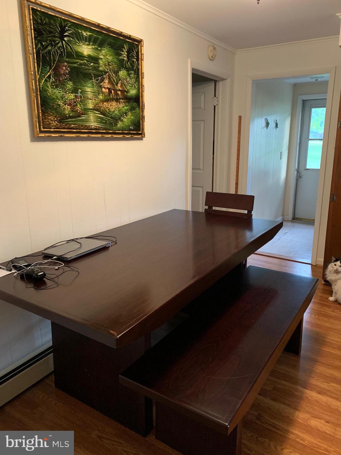 EARL ACRES - Residential