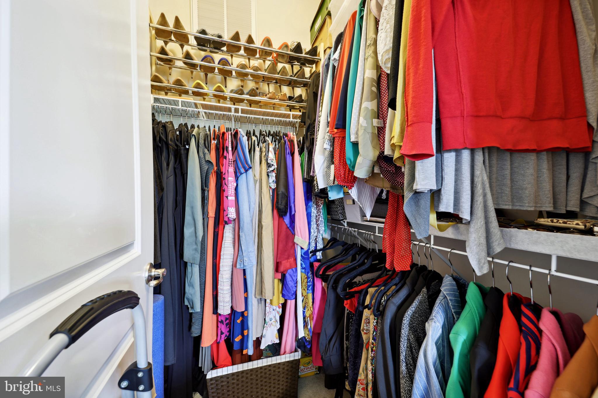 HALL STATION - Residential Lease