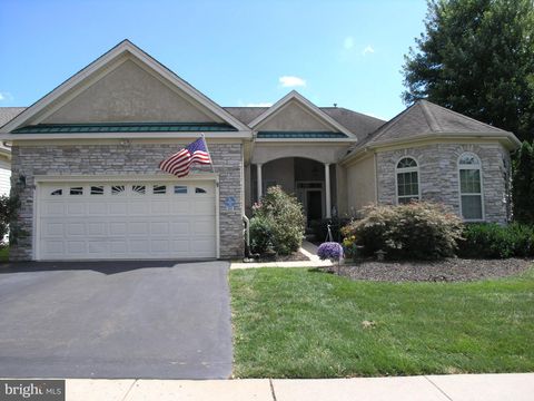 950 NATHANIEL TRAIL WARWICK PA 18974