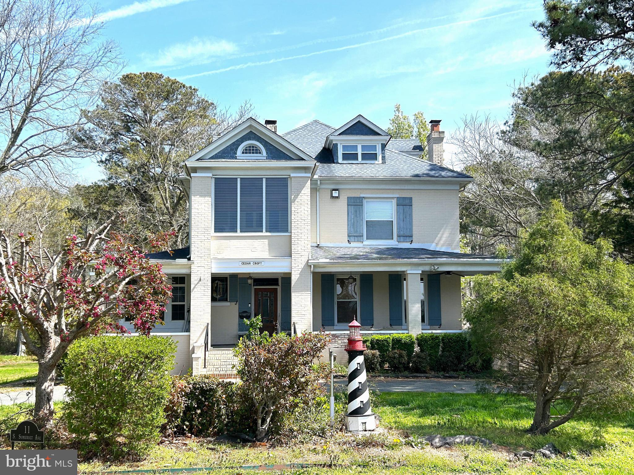 11 S SOMERSET AVENUE