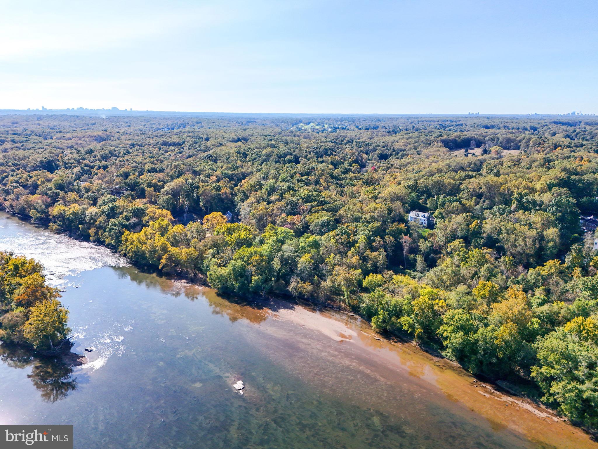 FALCON RIDGE - Residential Lease