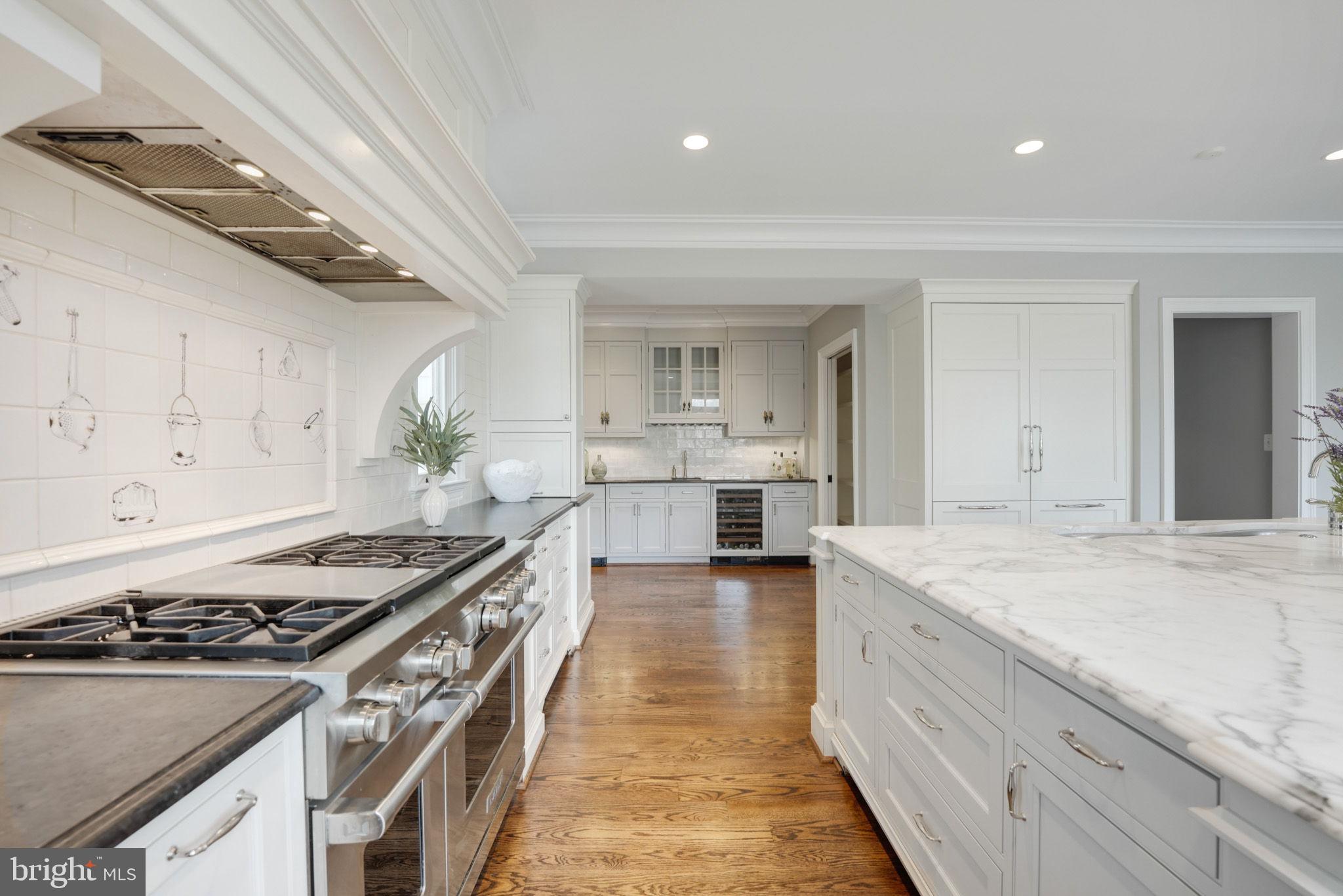 FALCON RIDGE - Residential Lease