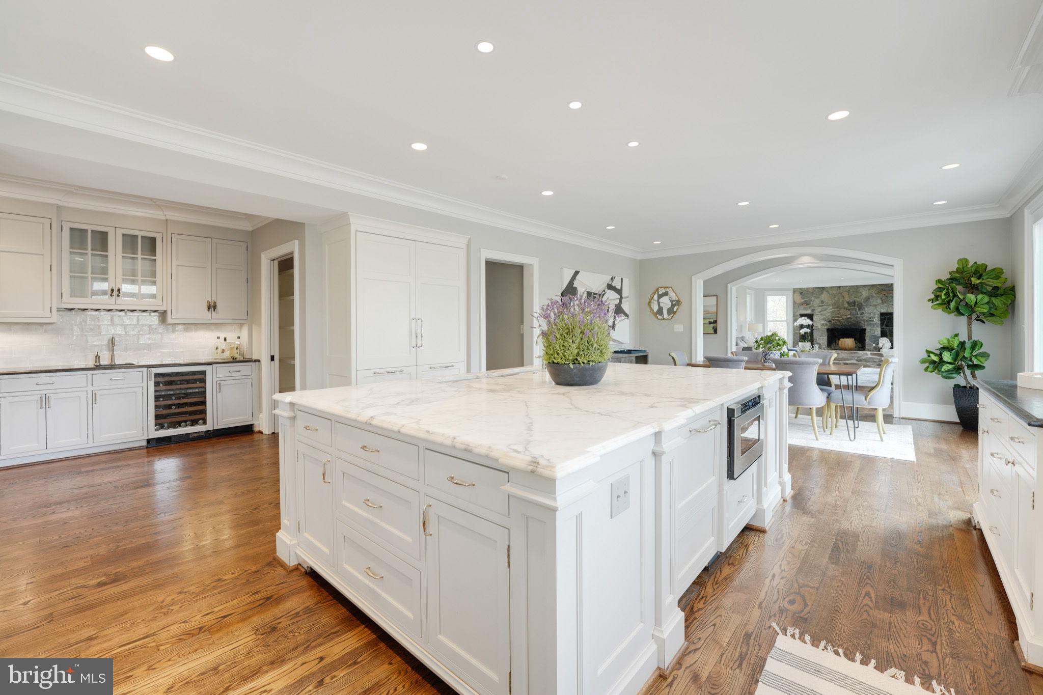 FALCON RIDGE - Residential Lease