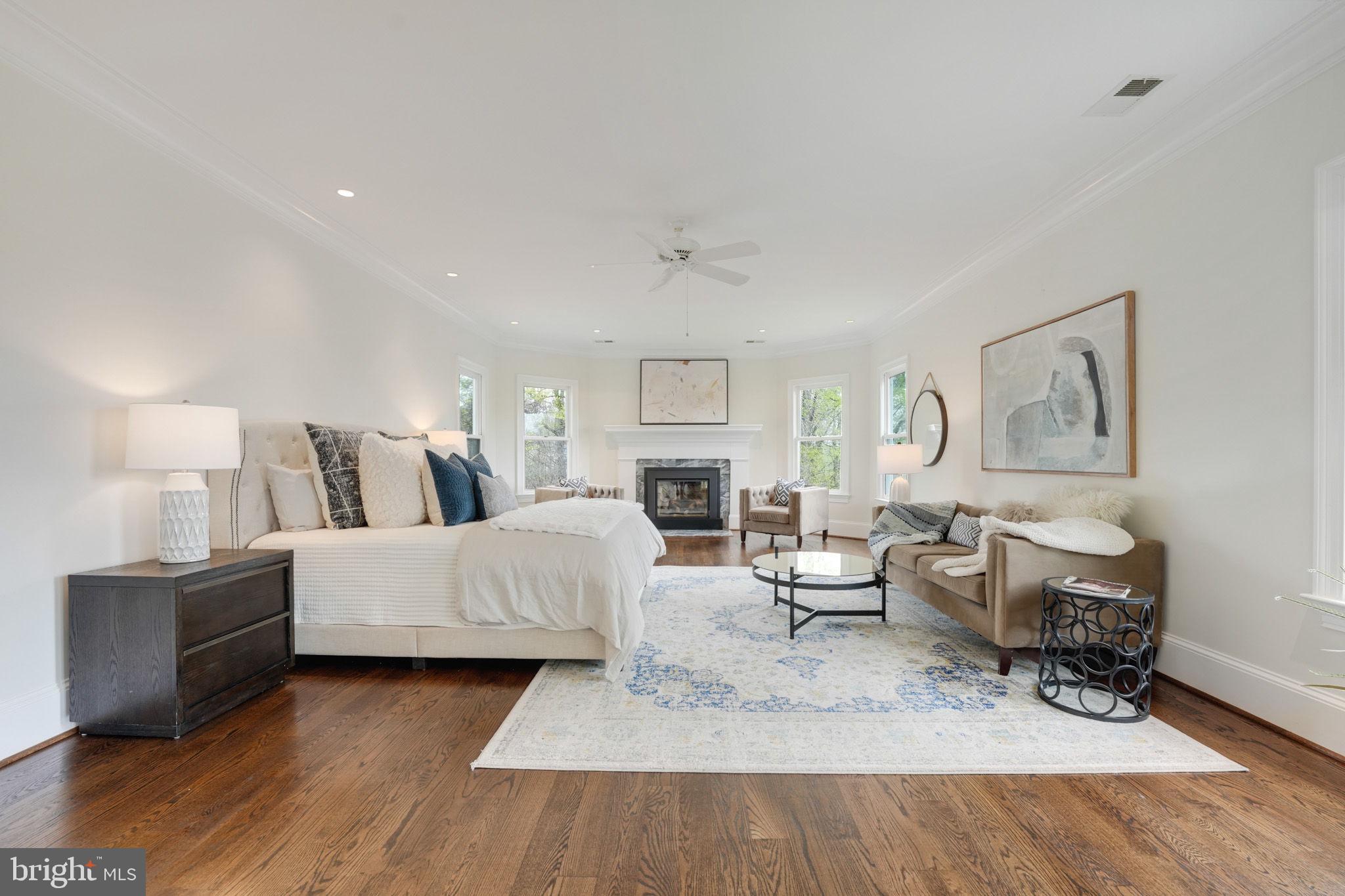 FALCON RIDGE - Residential Lease