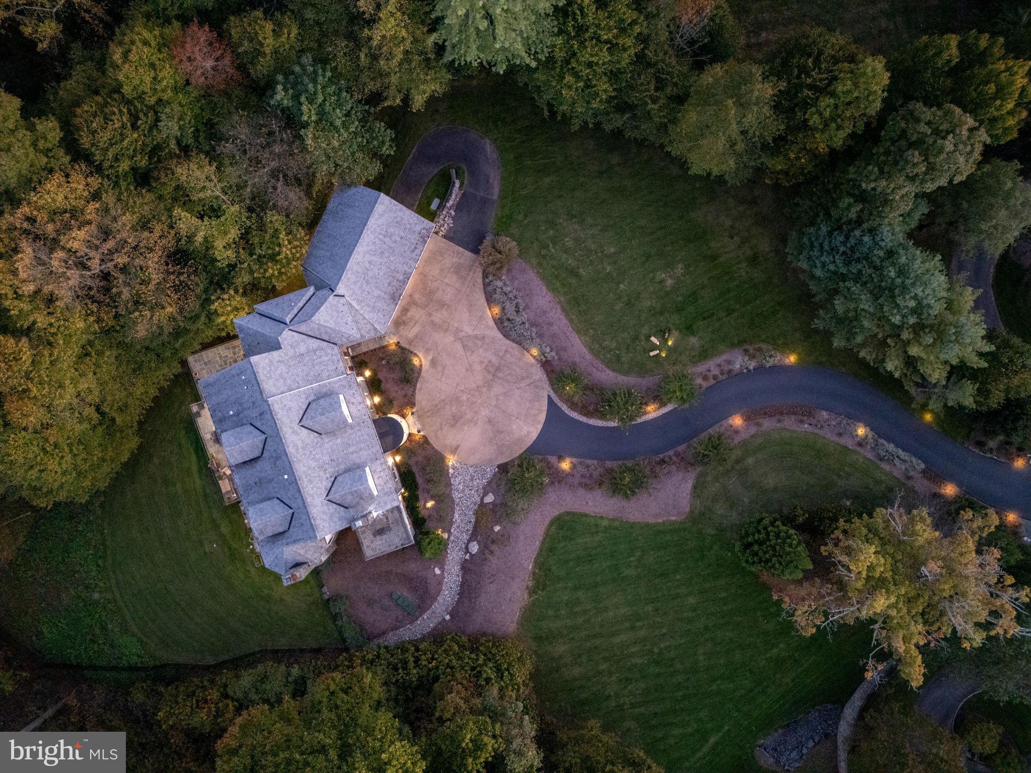 FALCON RIDGE - Residential Lease