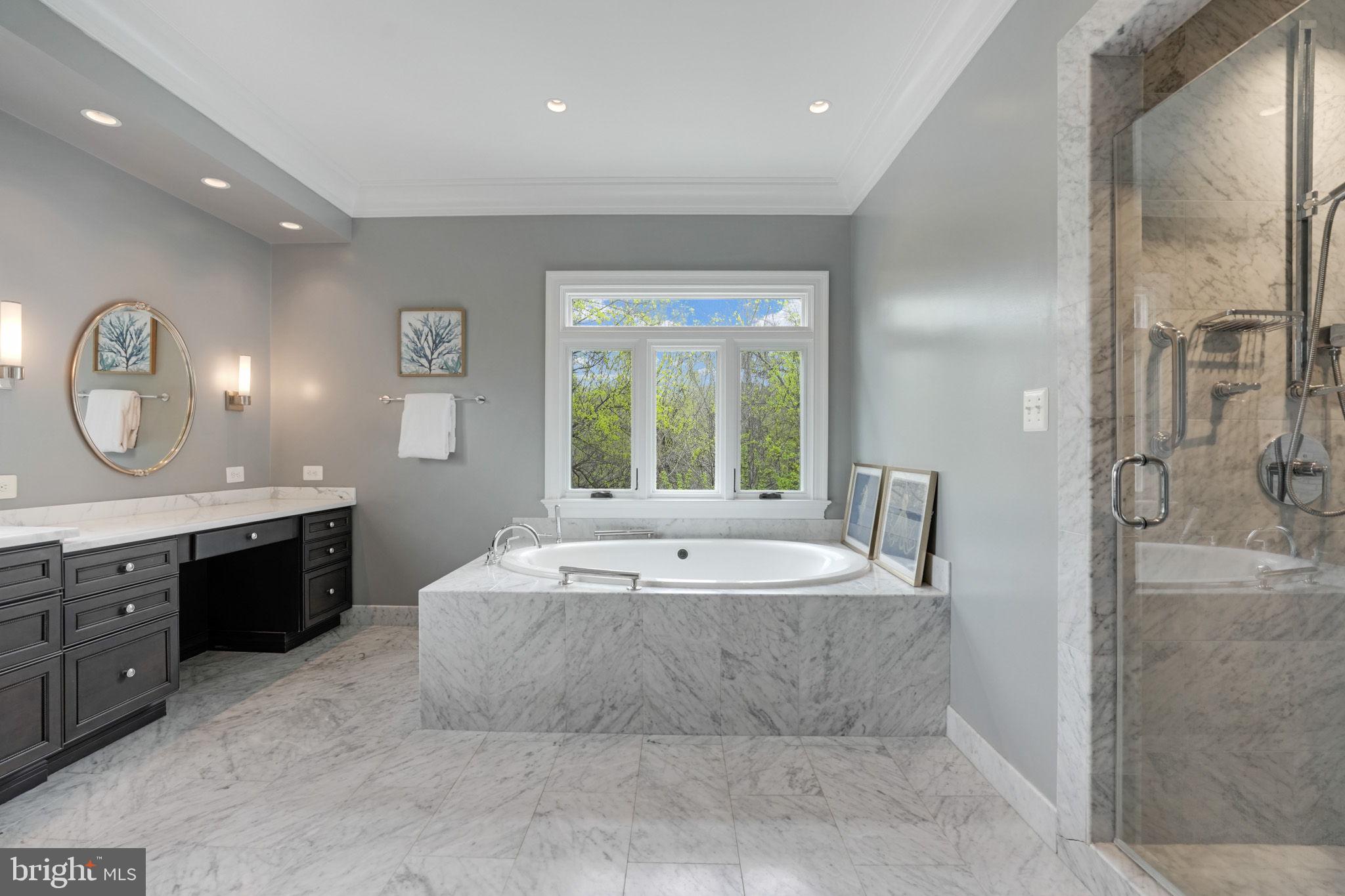 FALCON RIDGE - Residential Lease