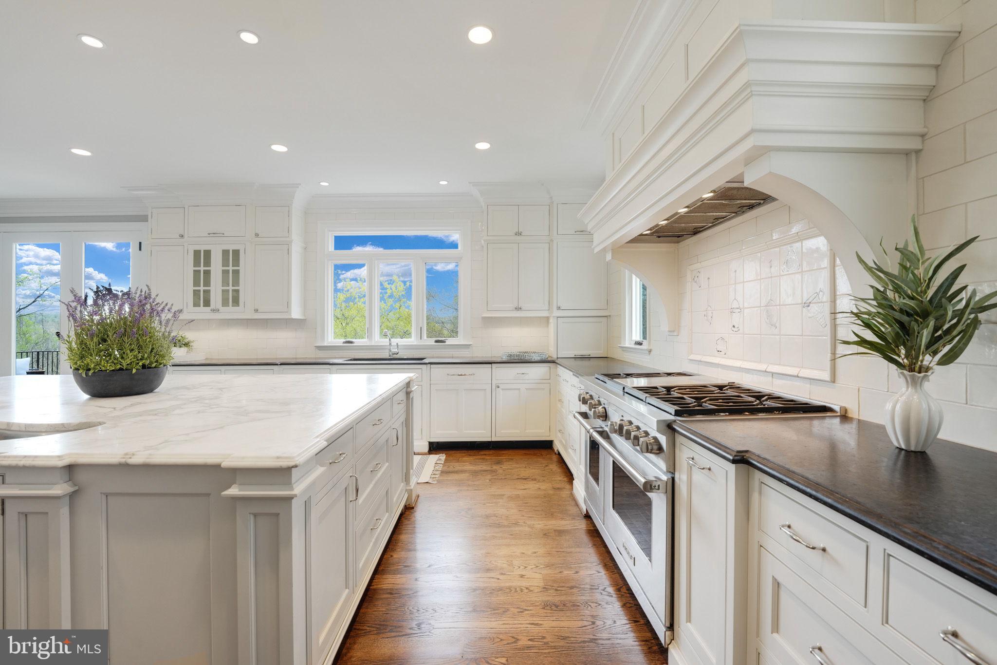 FALCON RIDGE - Residential Lease