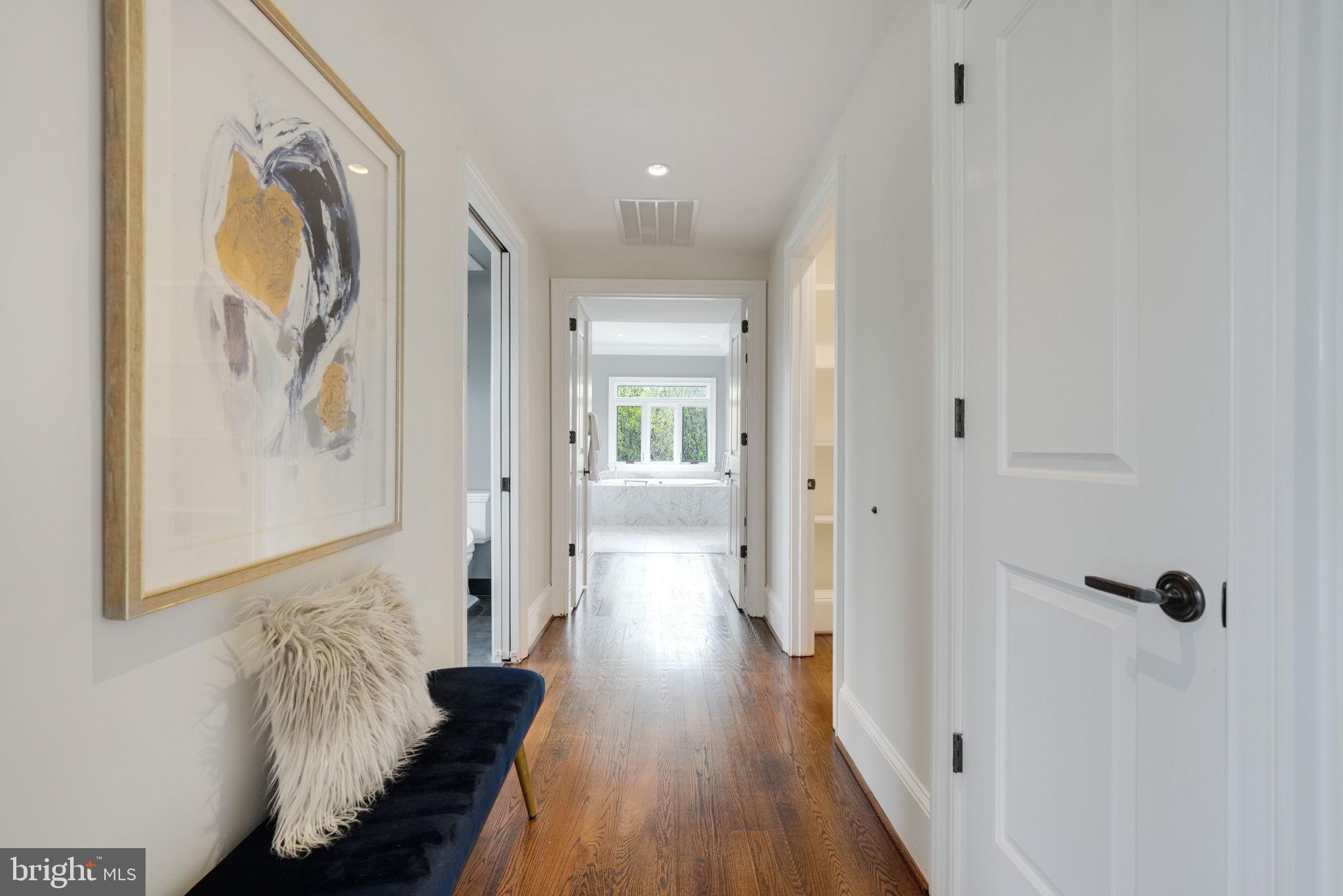 FALCON RIDGE - Residential Lease