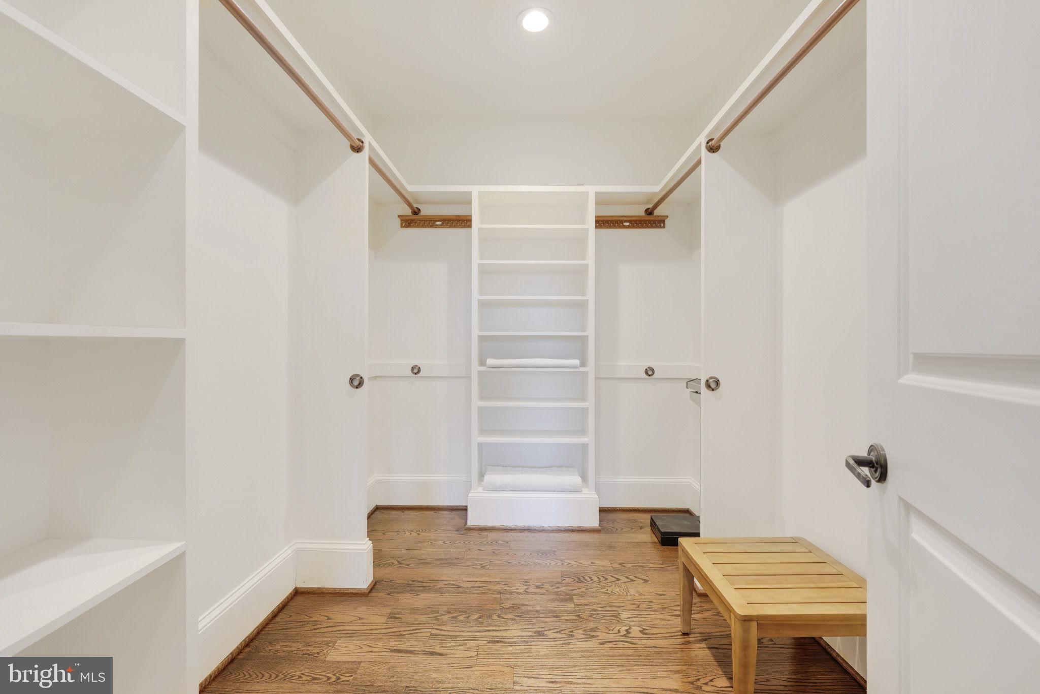 FALCON RIDGE - Residential Lease