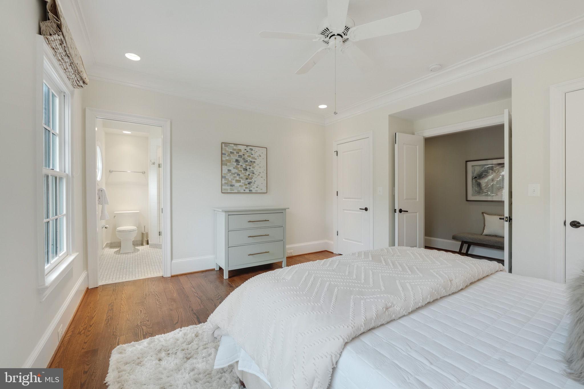 FALCON RIDGE - Residential Lease