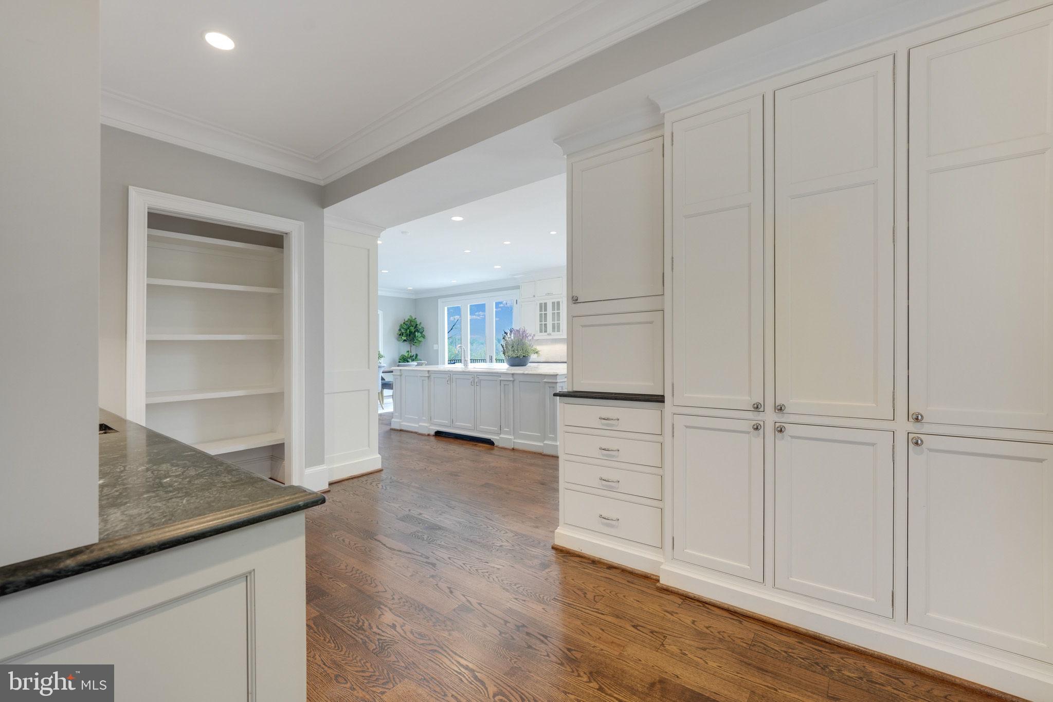 FALCON RIDGE - Residential Lease