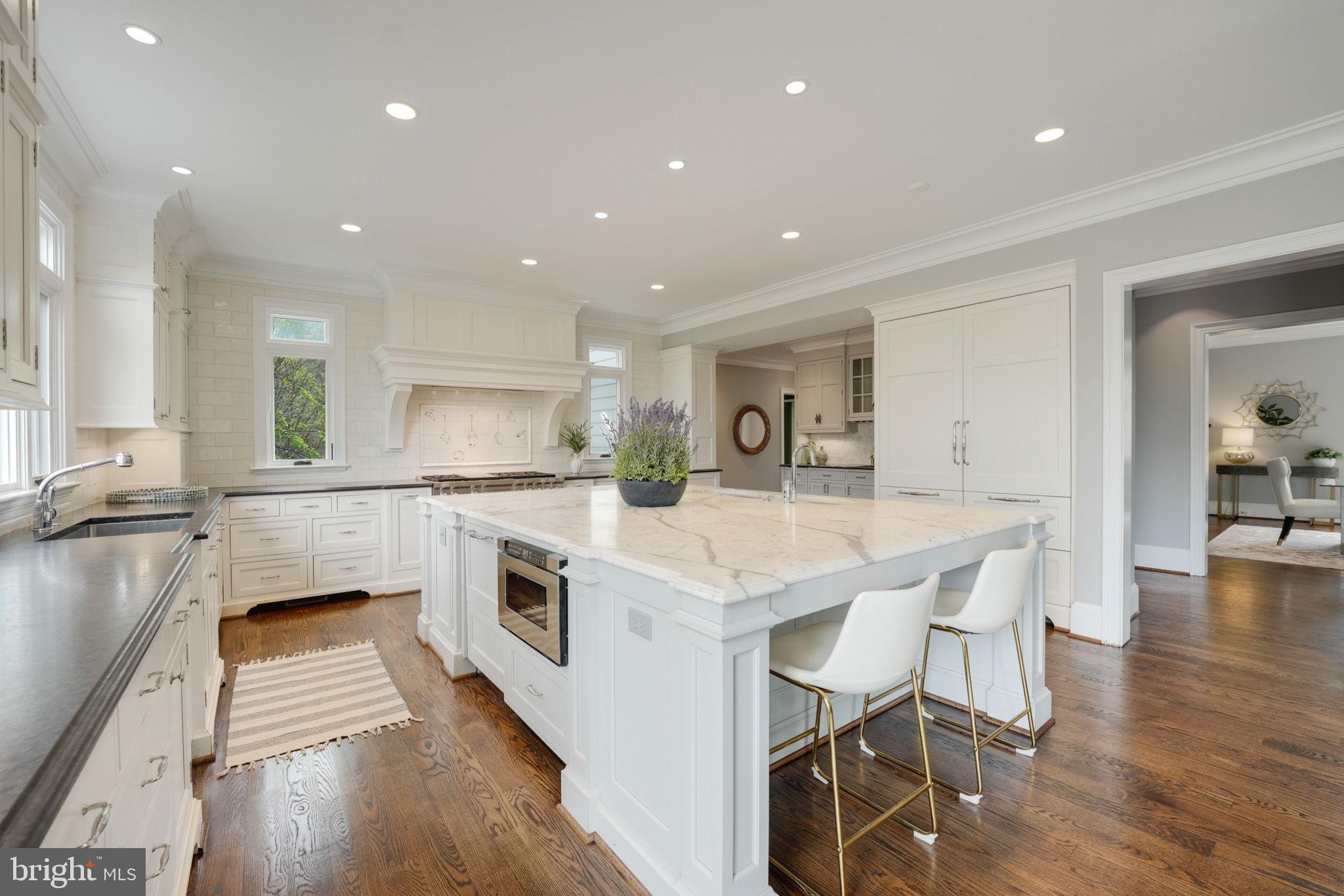 FALCON RIDGE - Residential Lease