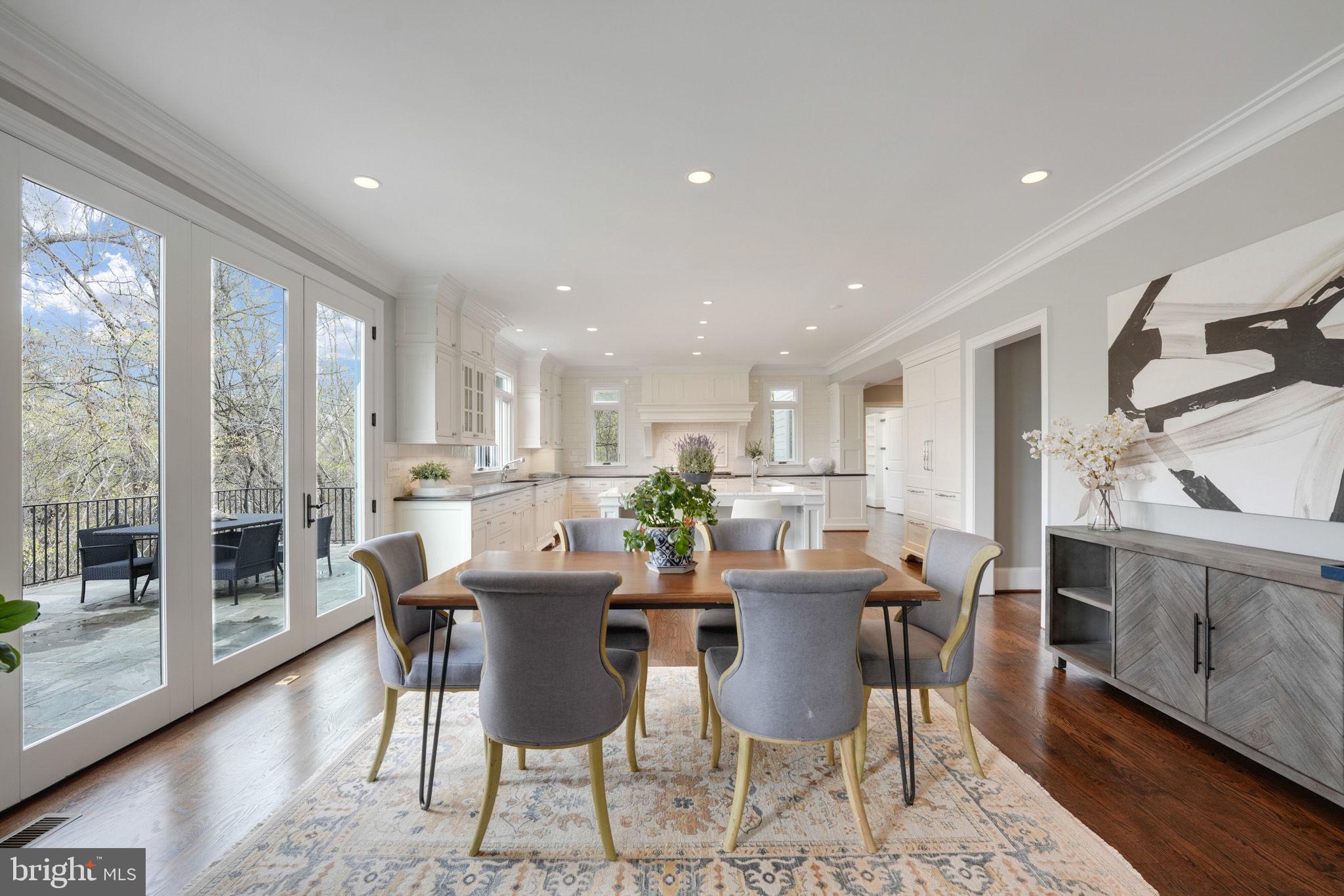 FALCON RIDGE - Residential Lease