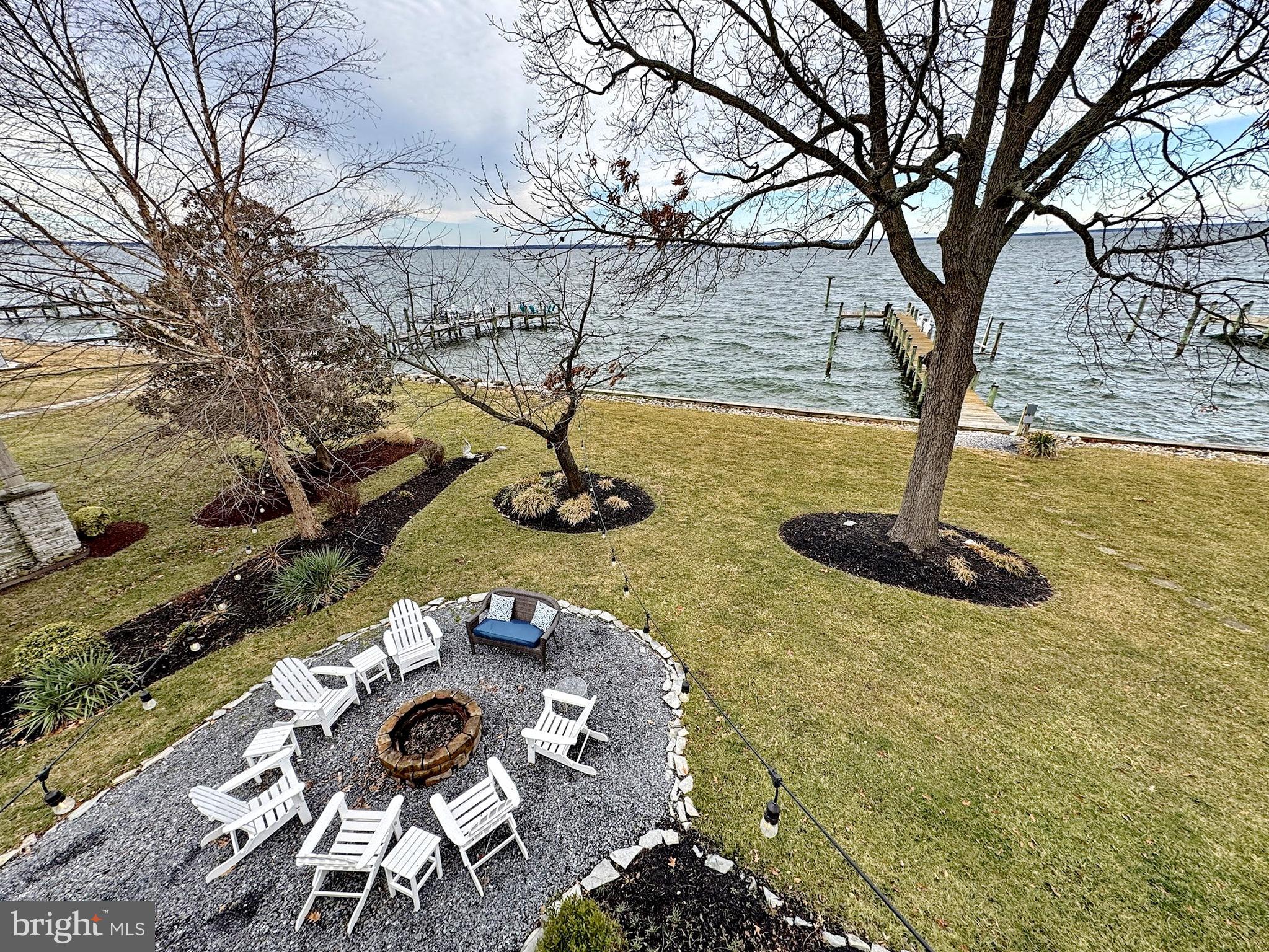 SWAN POINT - Residential