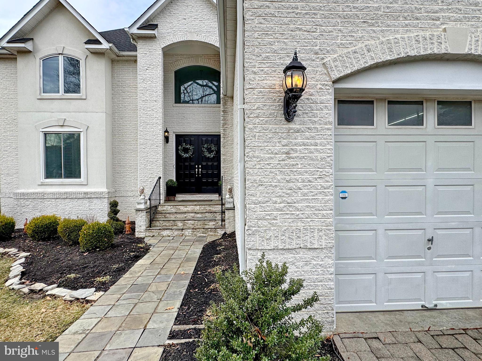 SWAN POINT - Residential