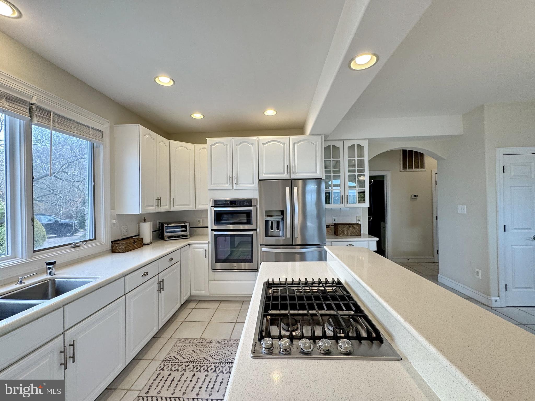 SWAN POINT - Residential