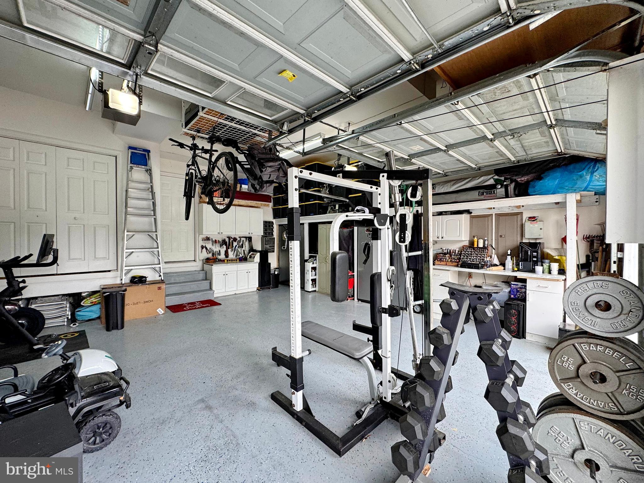 SWAN POINT - Residential