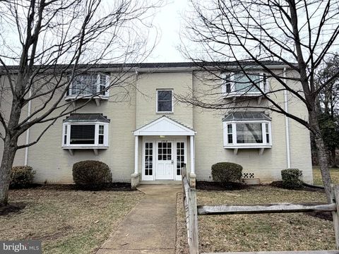 2918 WILLSTON PLACE 31 FALLS CHURCH VA 22044