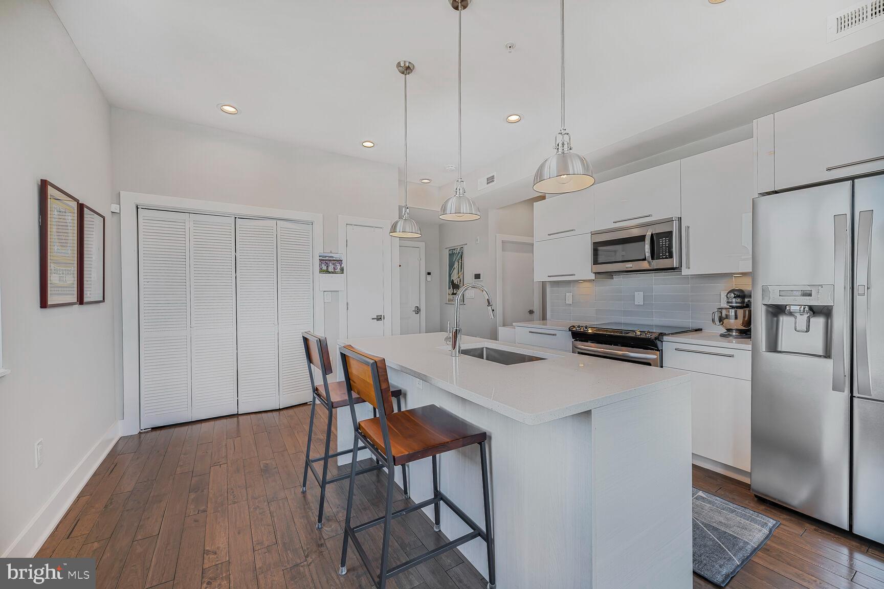 3733 12TH STREET NE 301