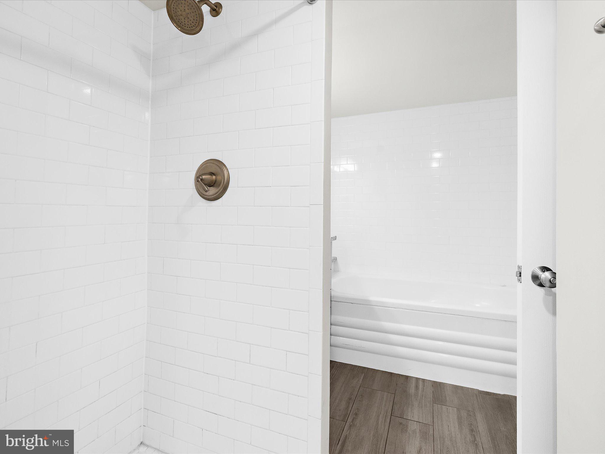 FAIRWINDS ON SEVERN - Residential