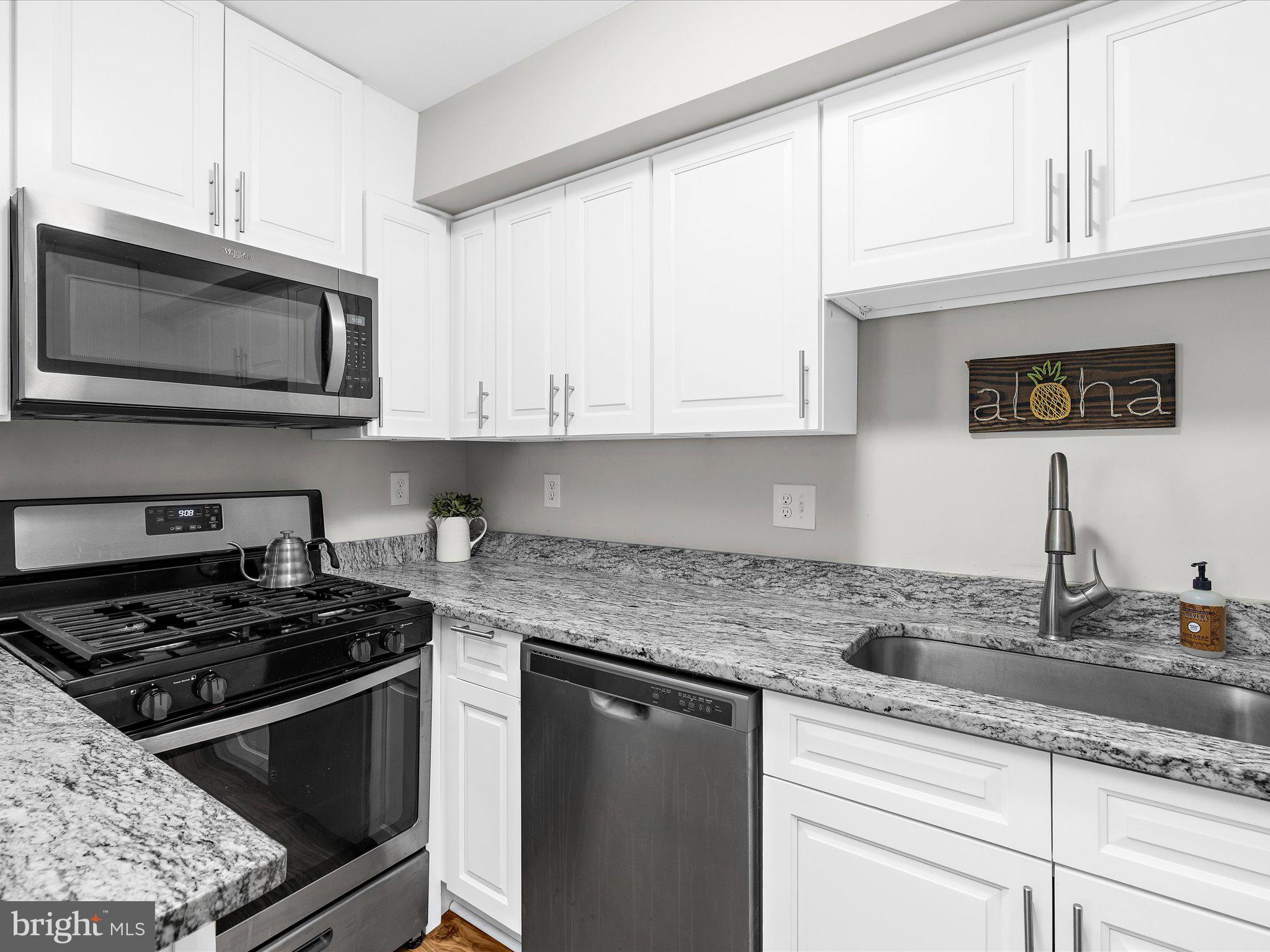 FAIRWINDS ON SEVERN - Residential