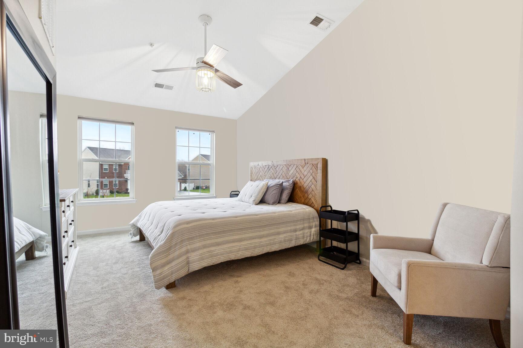 OAK CREEK - Residential