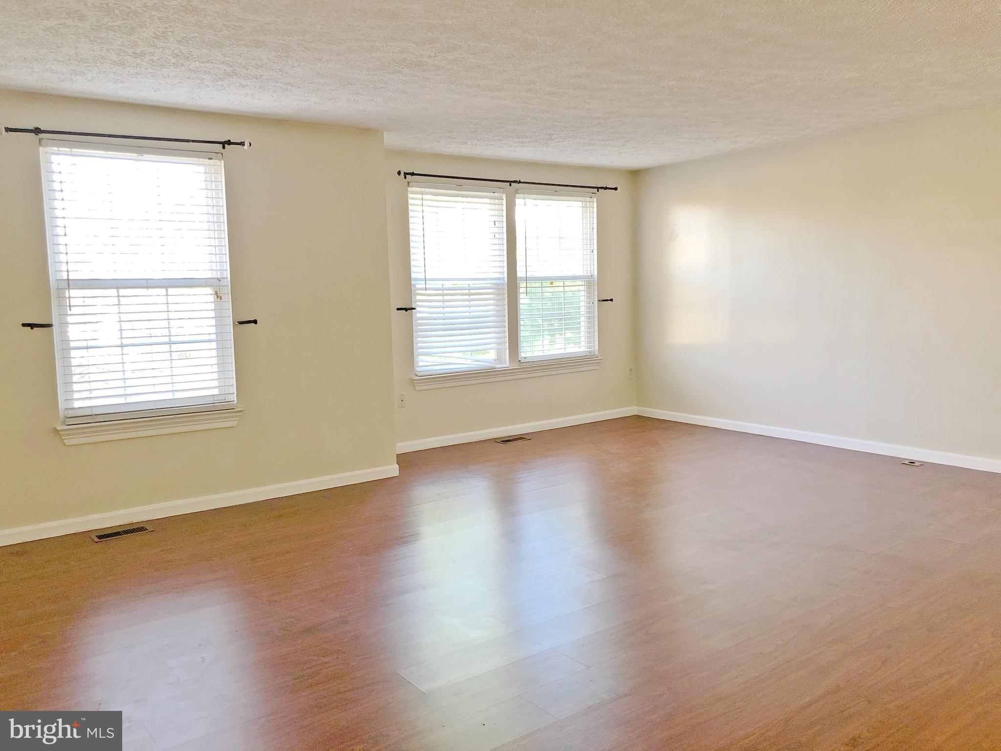 CHURCHILL TOWN SECTOR - Residential Lease