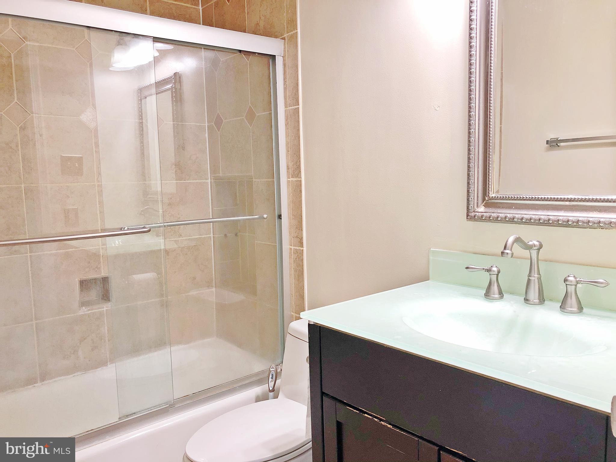 CHURCHILL TOWN SECTOR - Residential Lease