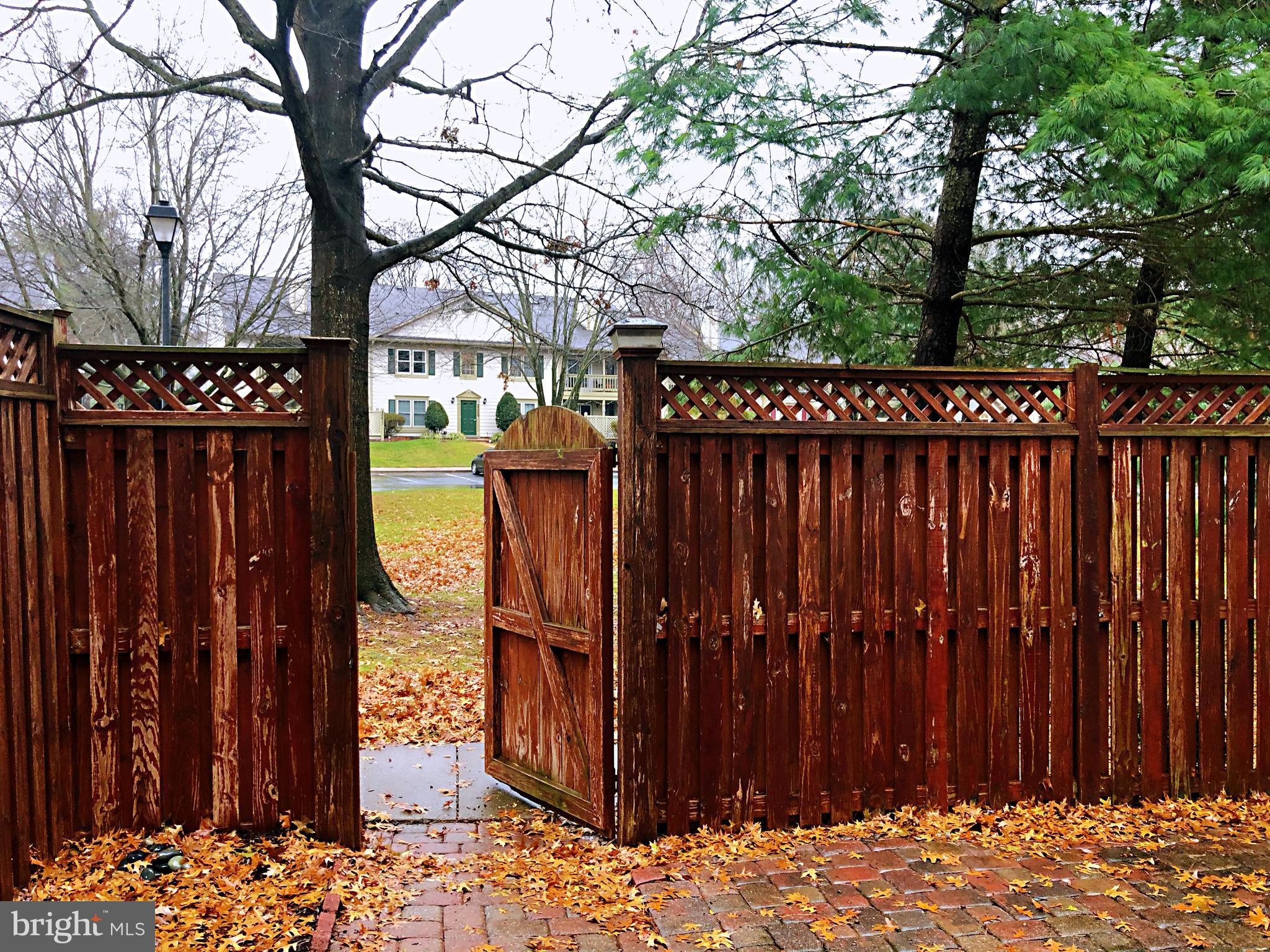 CHURCHILL TOWN SECTOR - Residential Lease