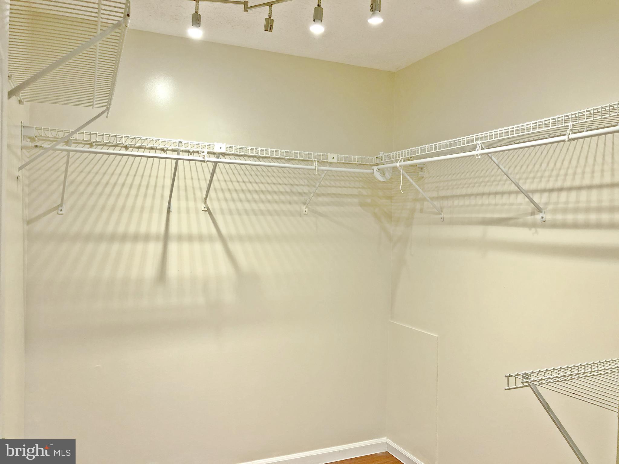 CHURCHILL TOWN SECTOR - Residential Lease