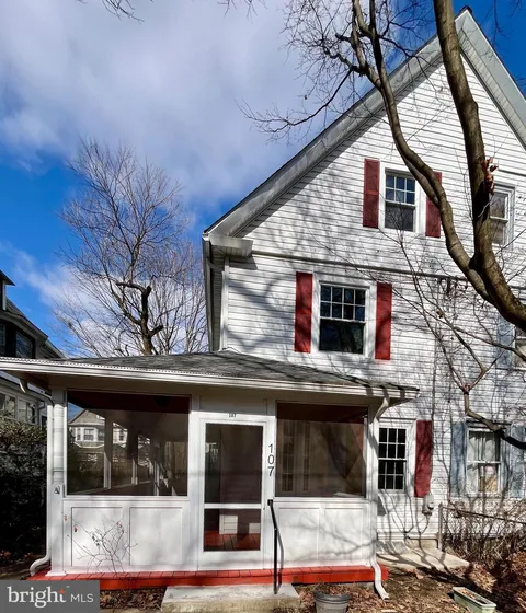 107 Upland Terrace, Bala Cynwyd, PA MLS: PAMC2130846