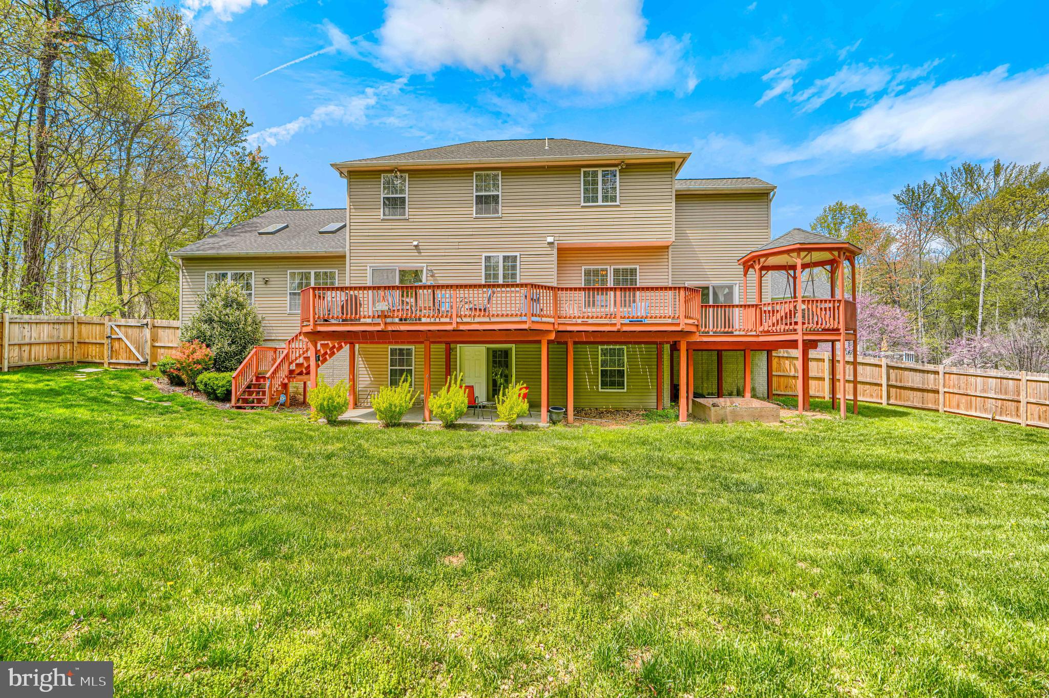 PROSPECT WOODS - Residential