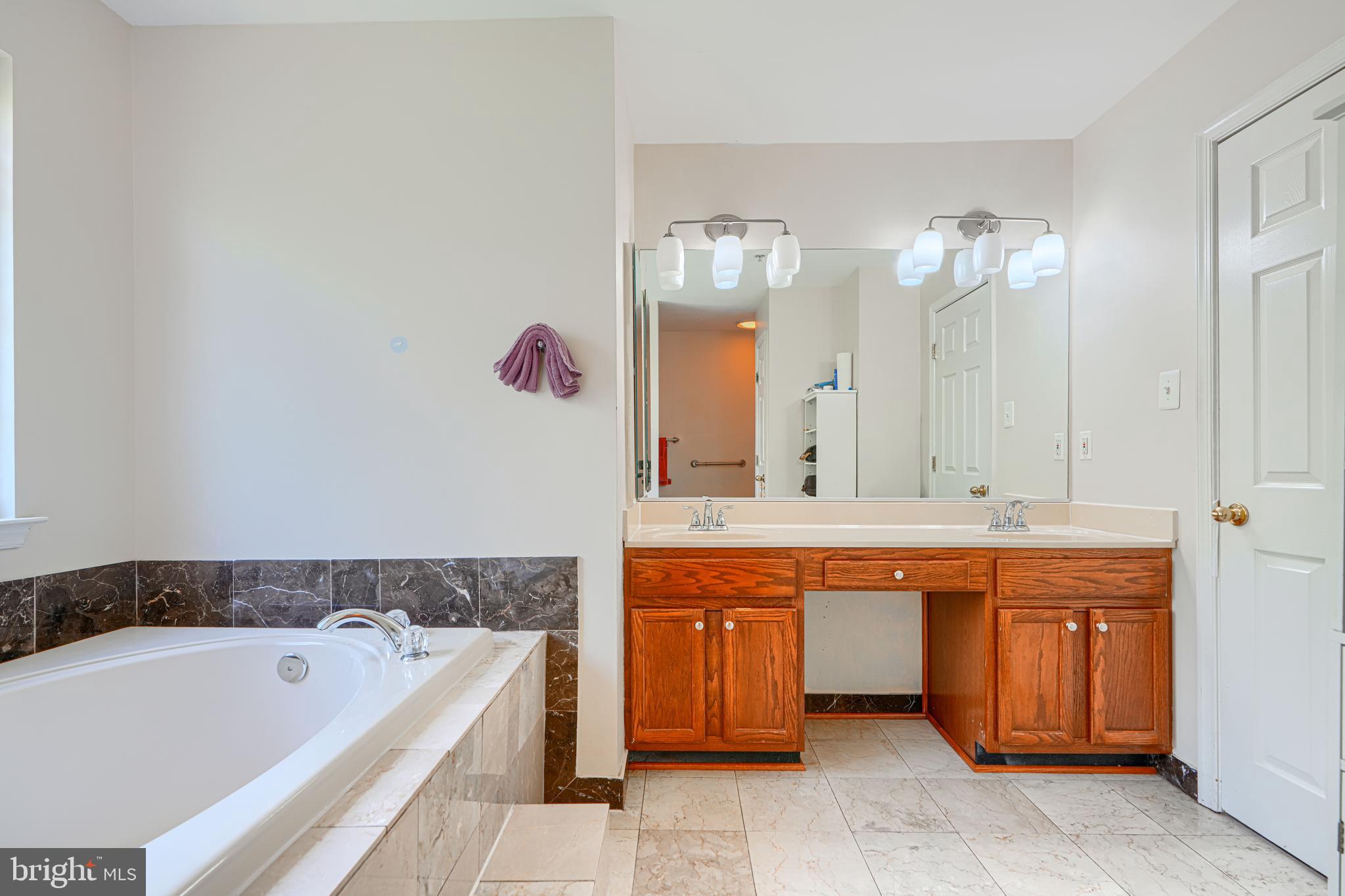 PROSPECT WOODS - Residential