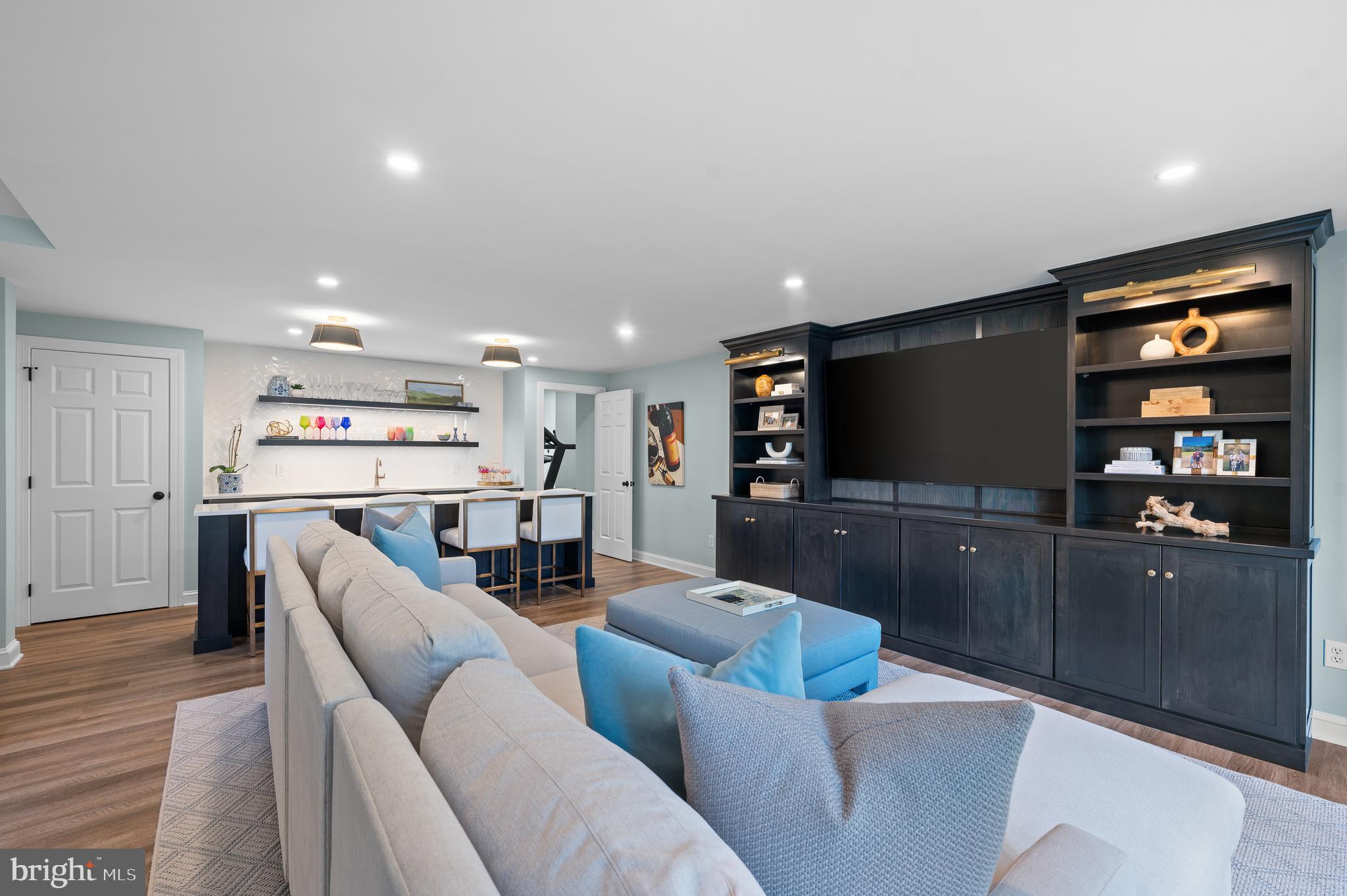 BROOKE FARM - Residential