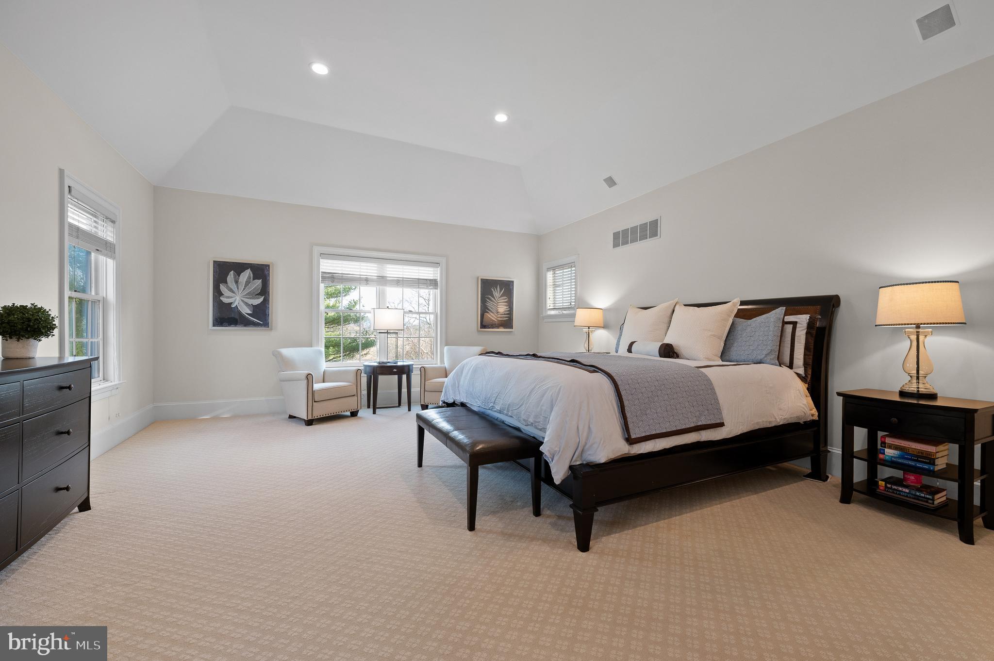 BROOKE FARM - Residential