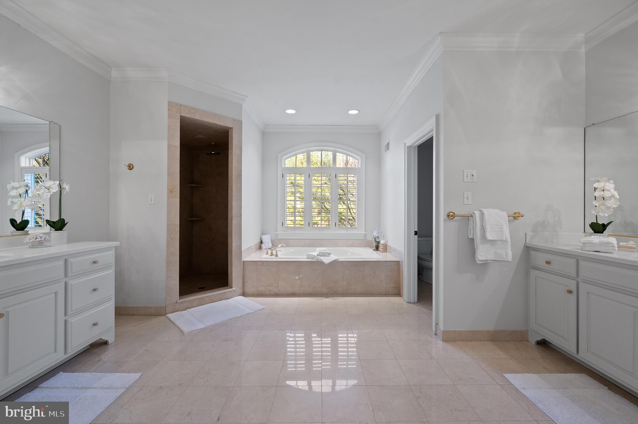 BROOKE FARM - Residential