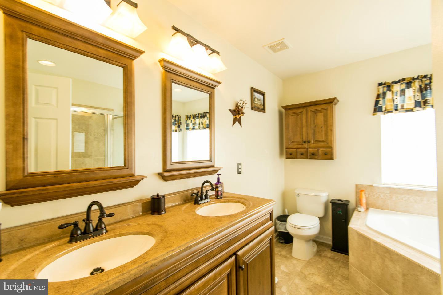 LIBERTY RUN - Residential