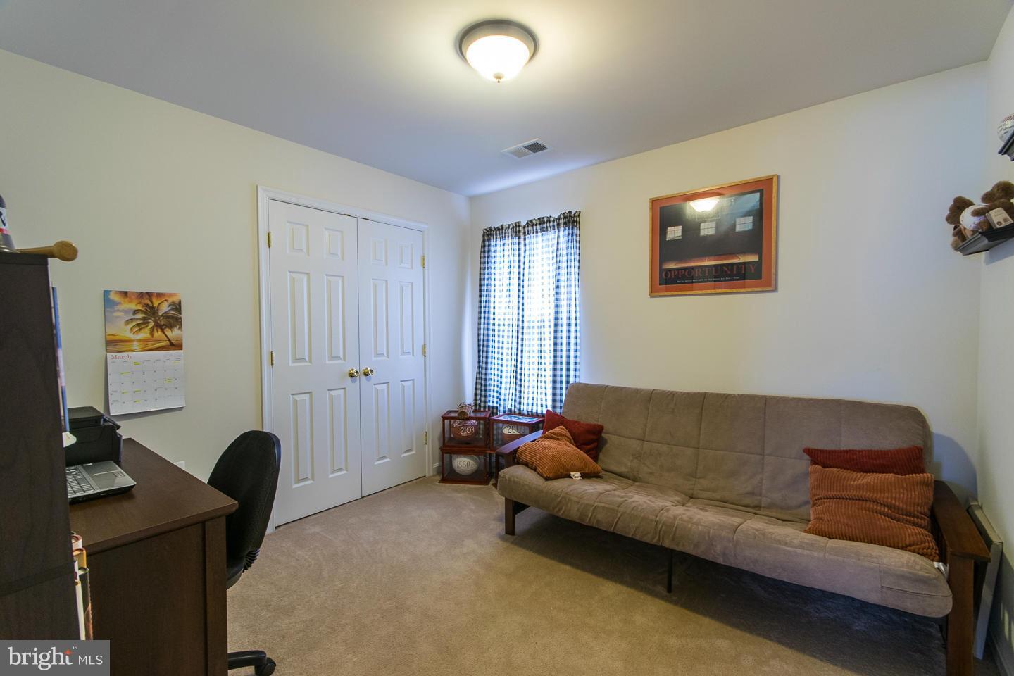 LIBERTY RUN - Residential