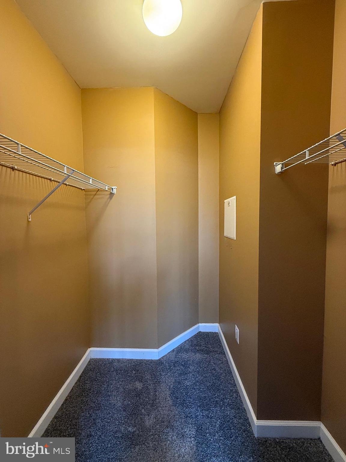 COBBLESTONE SQUARE - Residential Lease