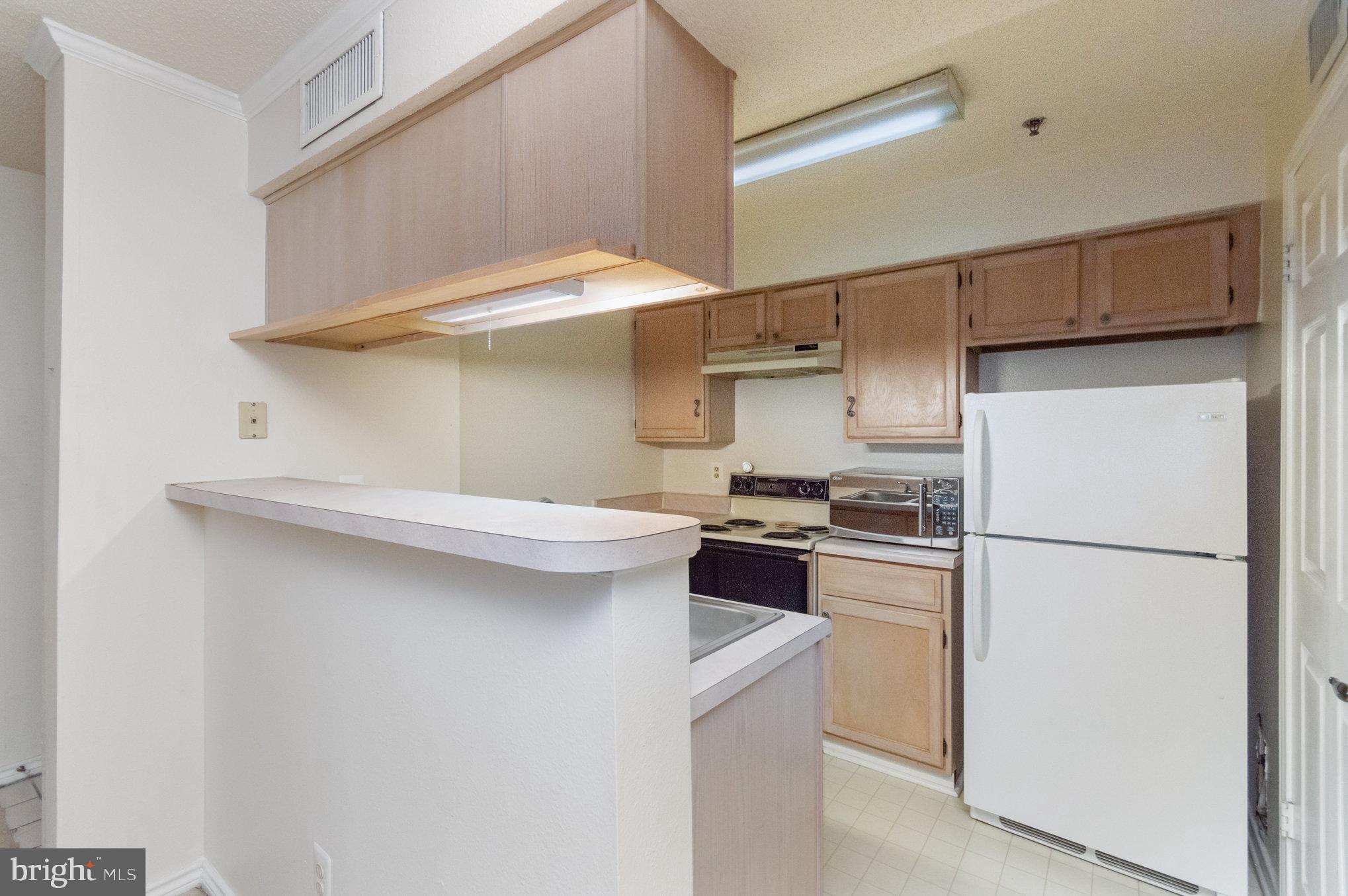 FOUNTAINS AT MCLEAN - Residential Lease