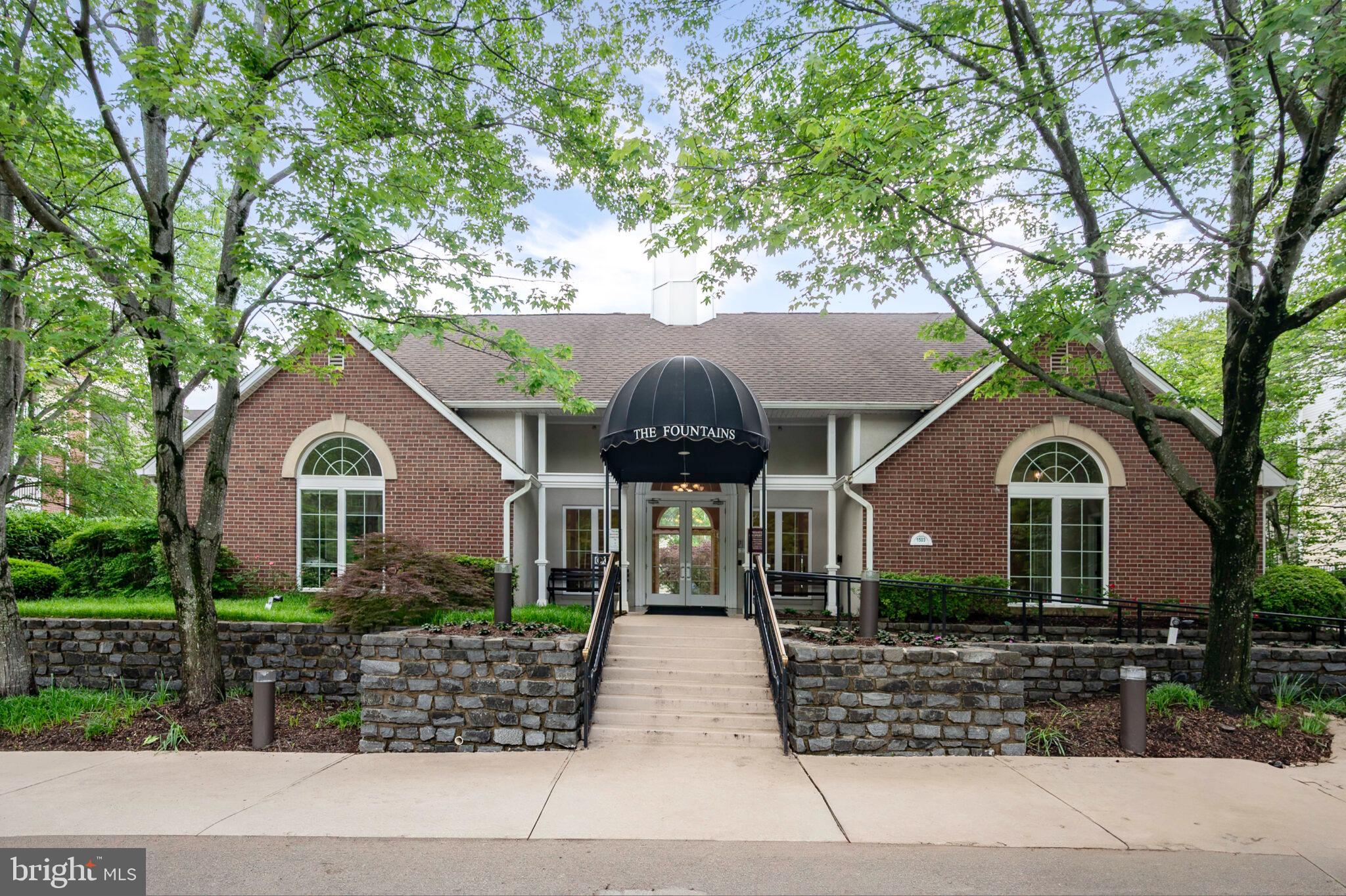 FOUNTAINS AT MCLEAN - Residential Lease